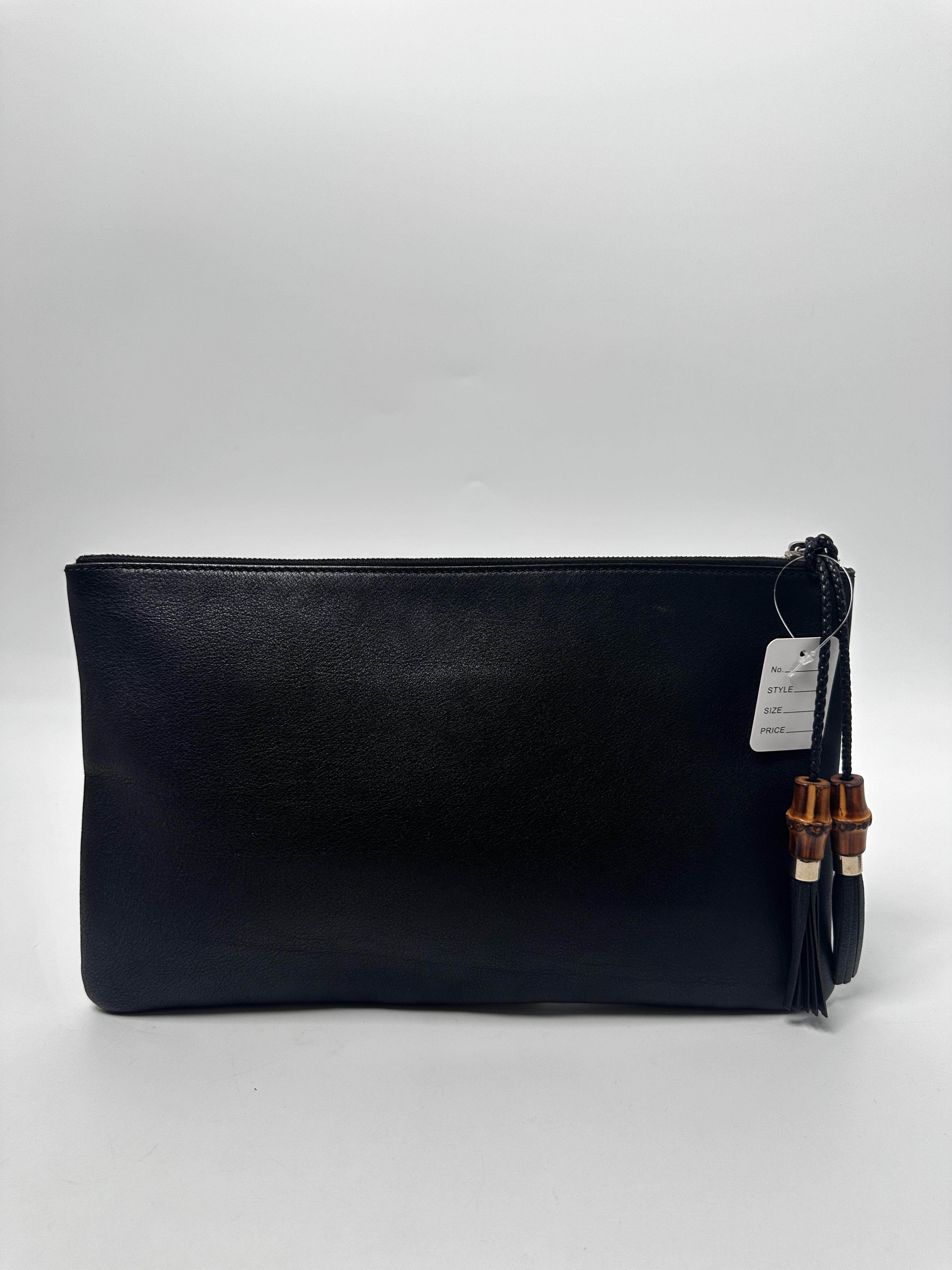 Pre-owned GUCCI LEATHER Clutches & Wristlets Black Bamboo Tassel Clutch Pouch JD921GG