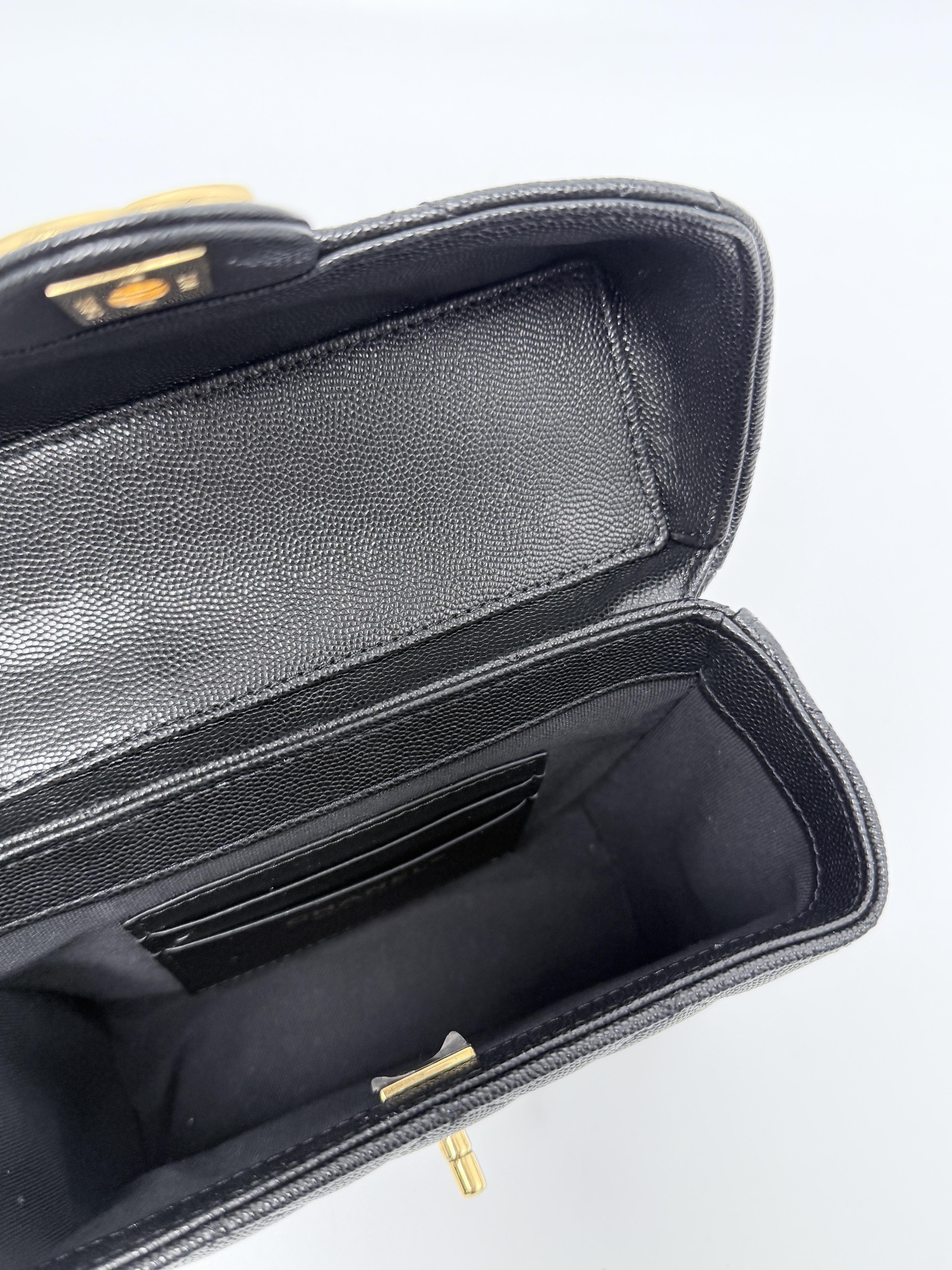 Handy Box Vanity Case Bag Black Caviar Gold Hardware Flap P055CC