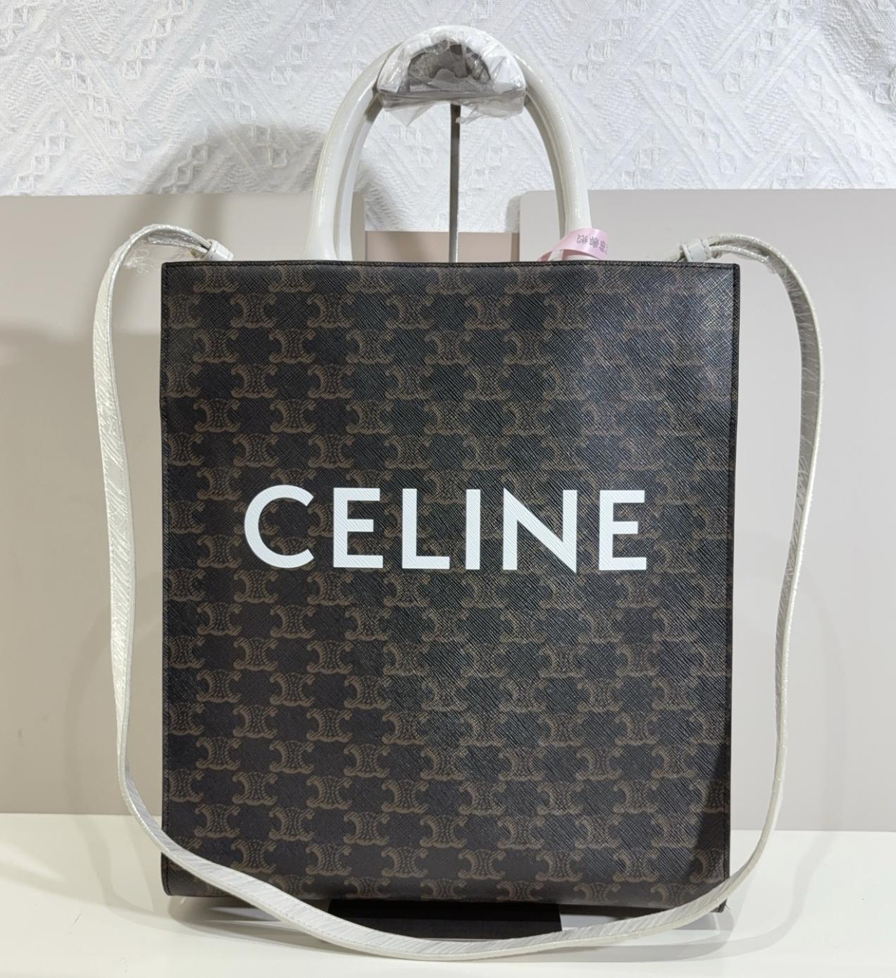 Pre-owned Celine Leather Crossbody Bags Logo Pattern Handbag with White Handles and Stylish Design CE6JX