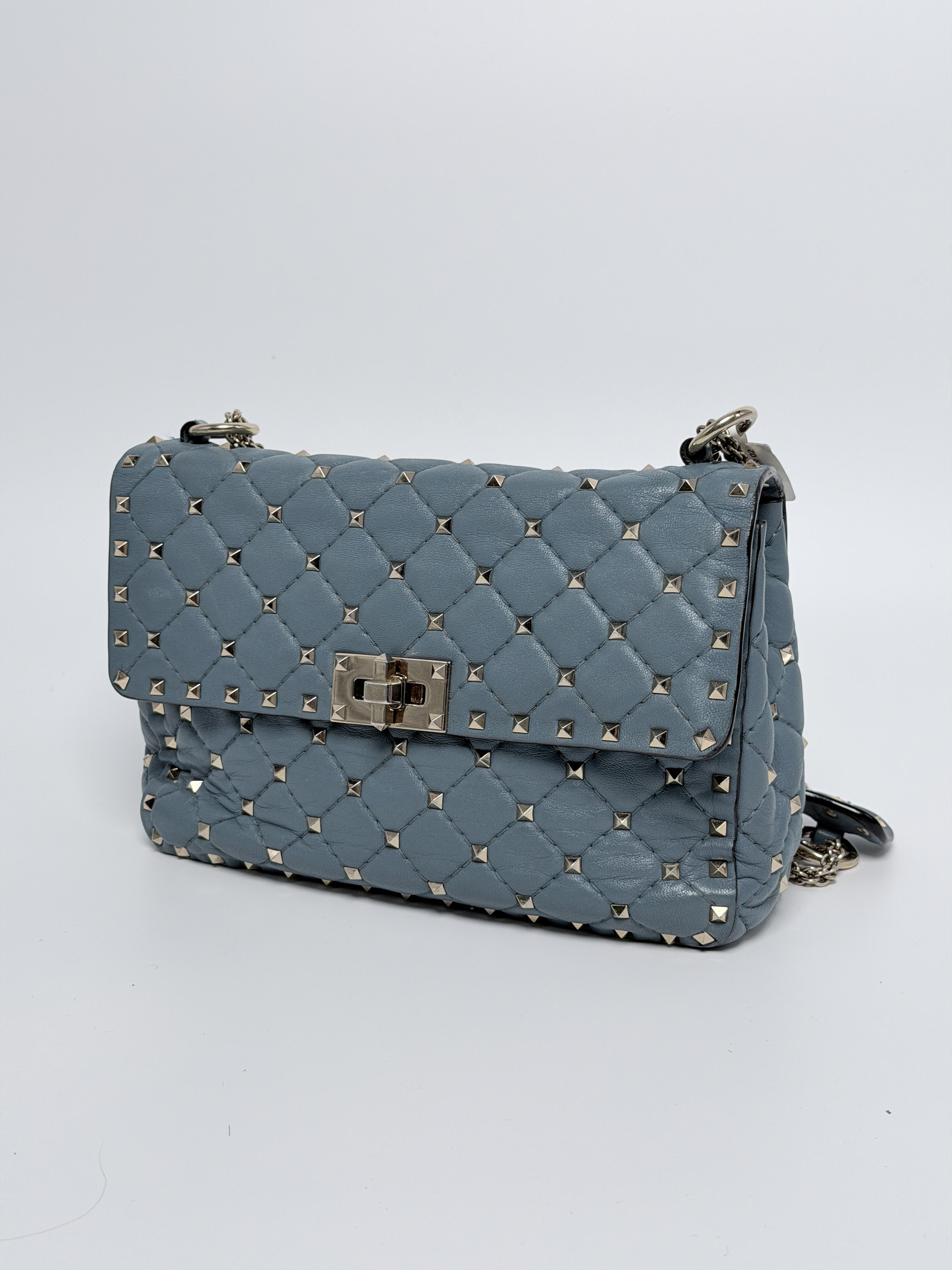 Pre-owned Valentino Leather Crossbody Bags Valentino Authentic Garavani Light Blue Medium Rockstud Spike Quilted Nappa Shoulder Bag Crossbody Handbag VL9Fei