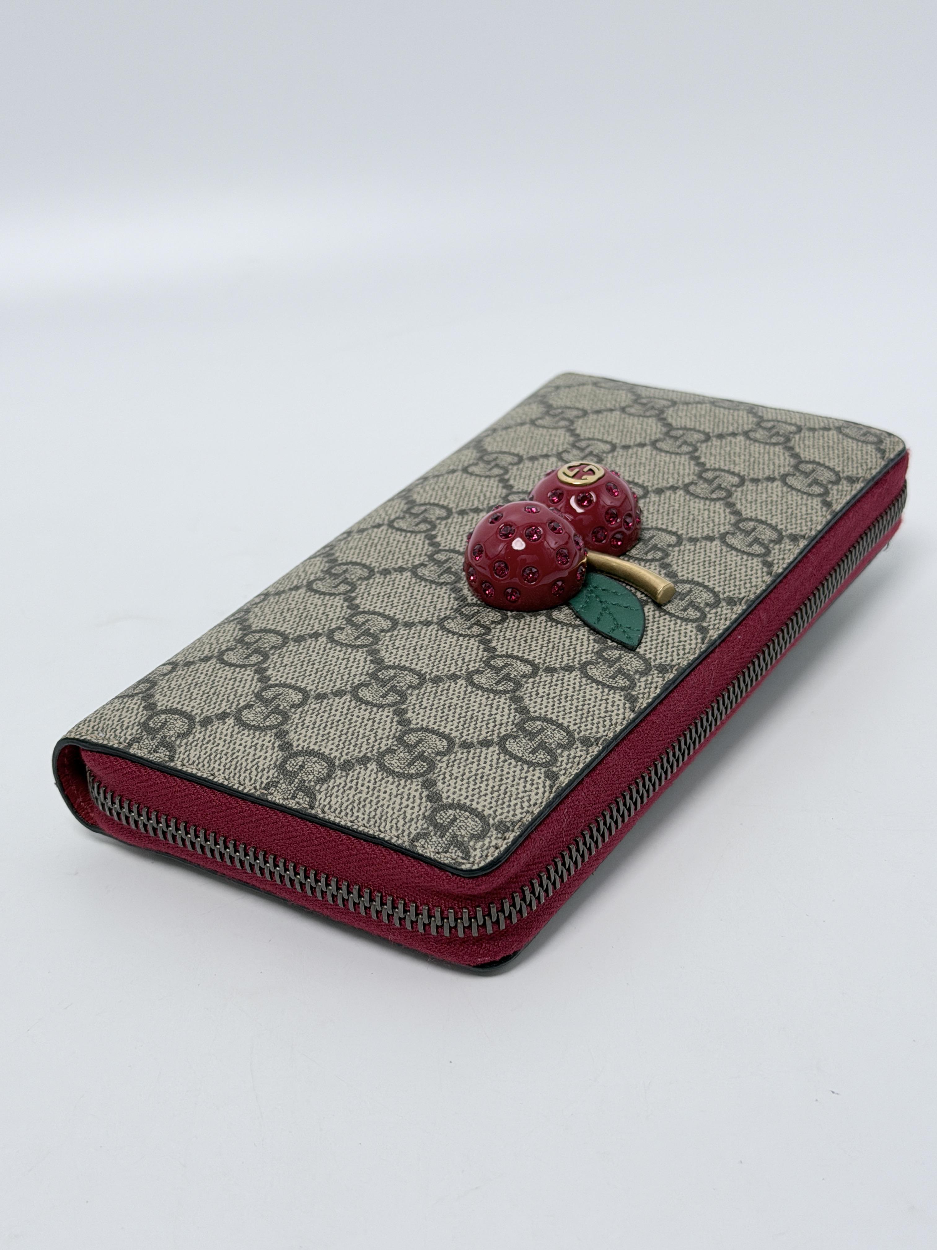 GG Supreme Cherries Zip Around Long Wallet Hibiscus Red JD1170GG