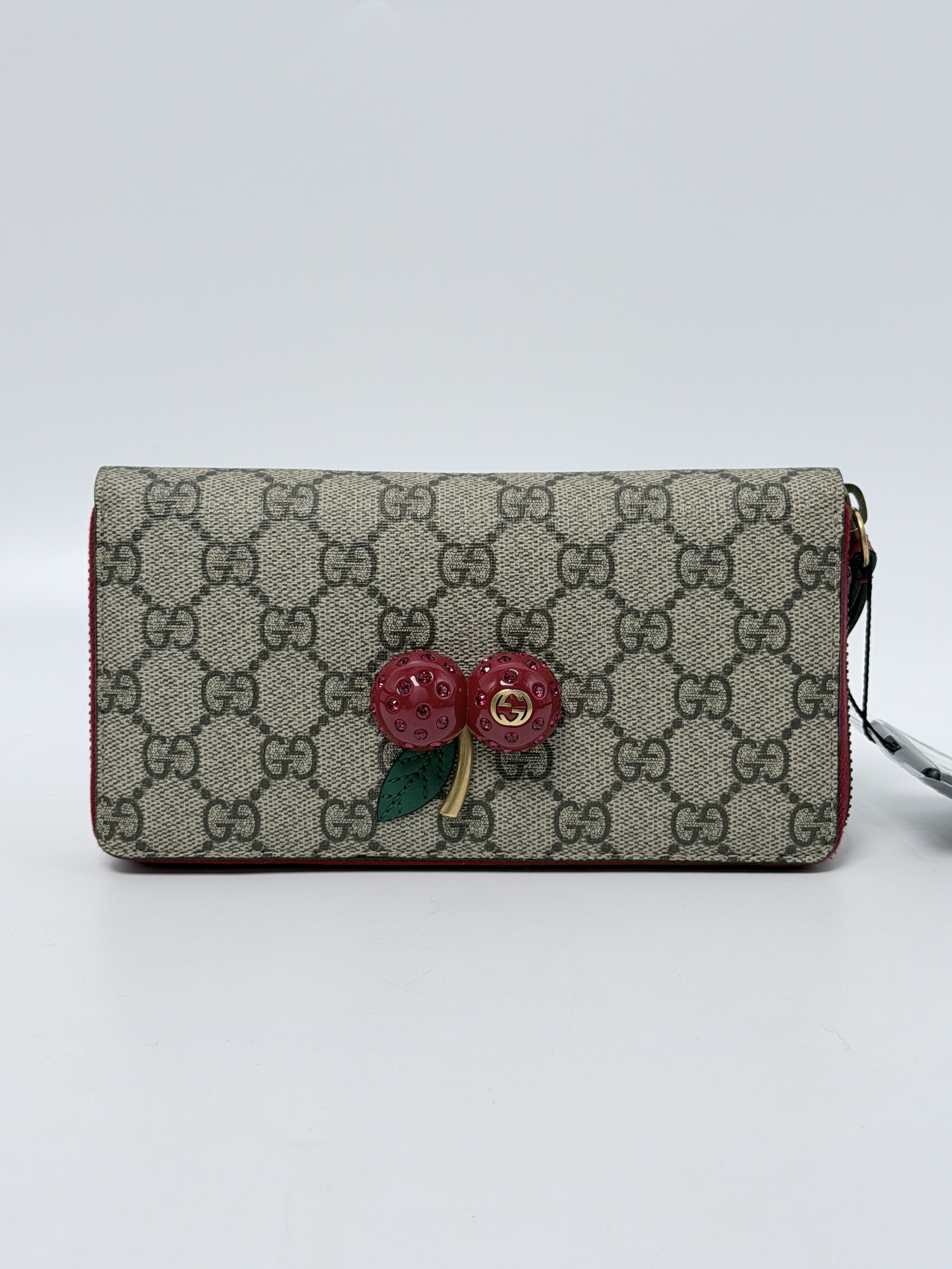 GG Supreme Cherries Zip Around Long Wallet Hibiscus Red JD1170GG