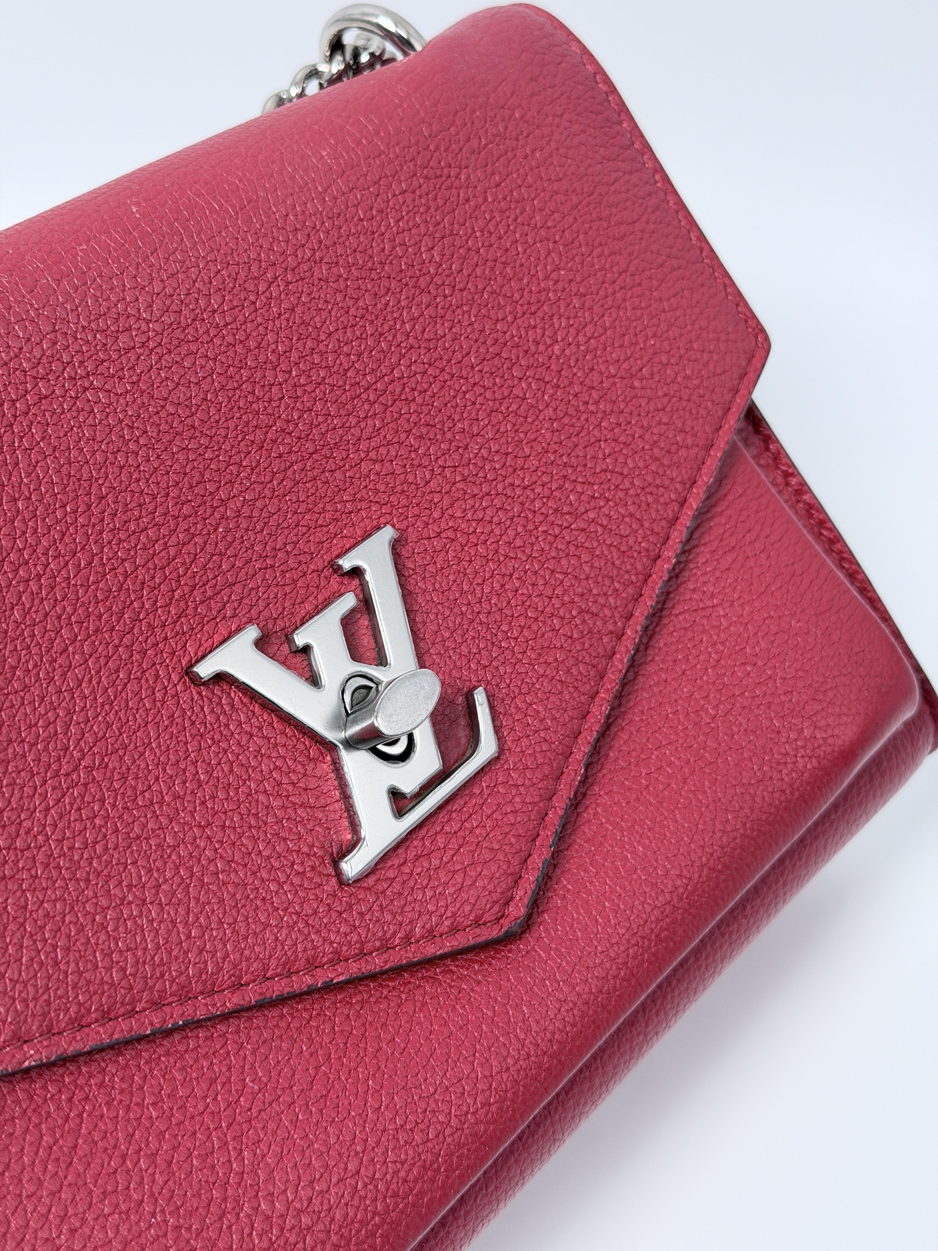 Pre-owned Louis Vuitton leather Shoulder Bags Soft Calfskin MyLockMe BB Rubis Red ZS031LV