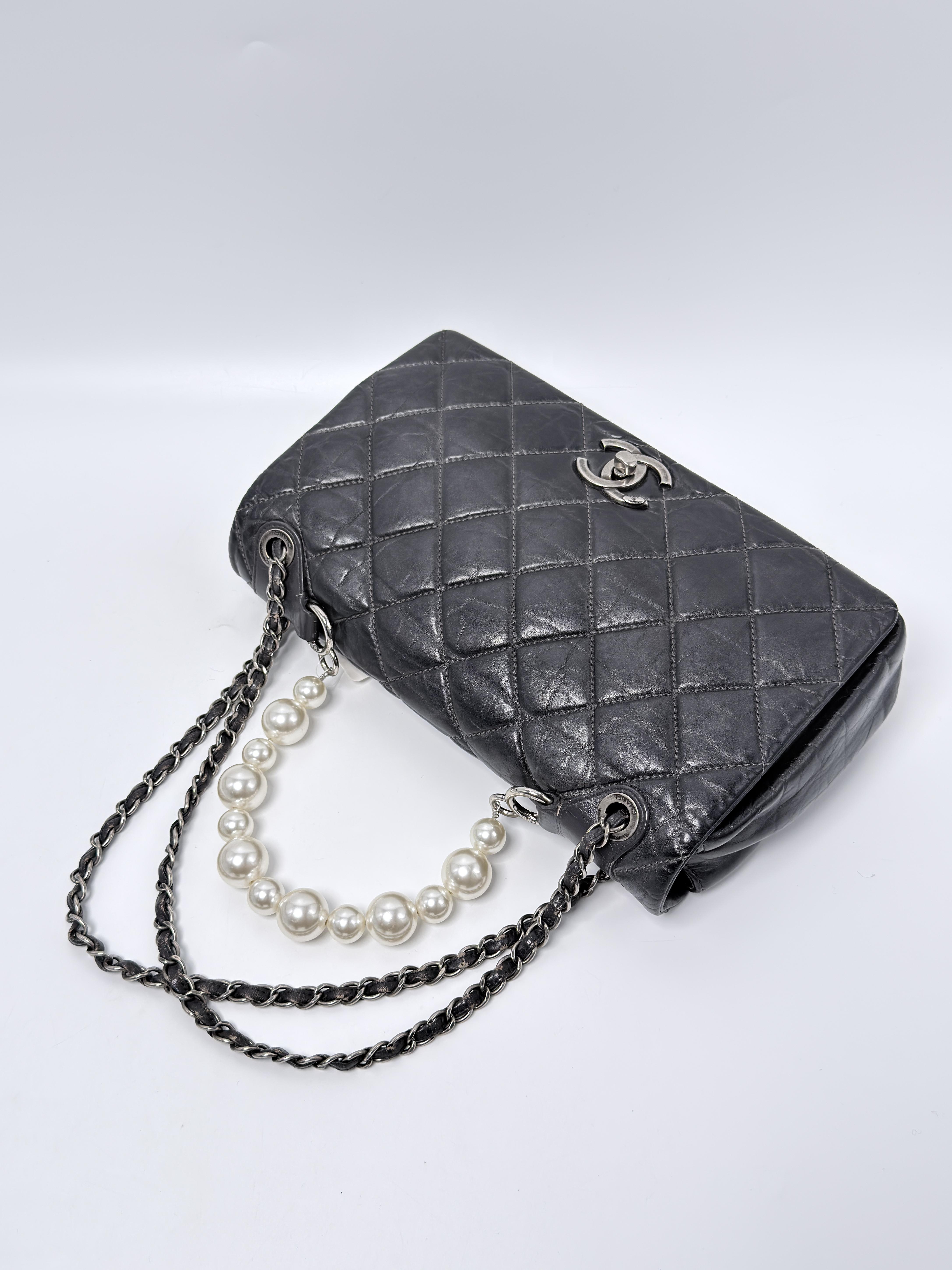 Westminster CC Pearl Chain Flap Bag Black Lambskin ZS060CC