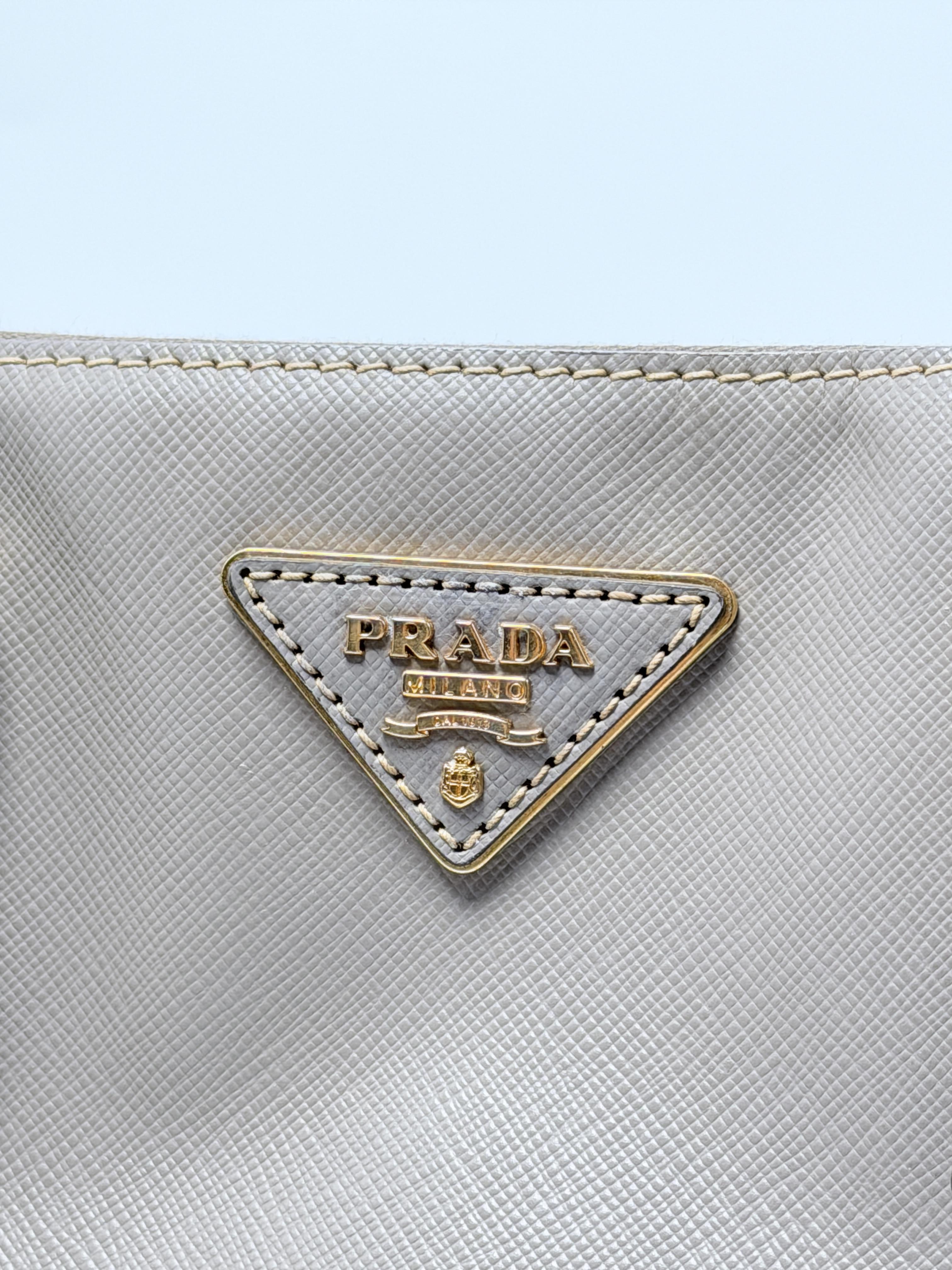 Vitello Phenix Tote Bag Top Handle Handbag Argilla Gray JA1432PR
