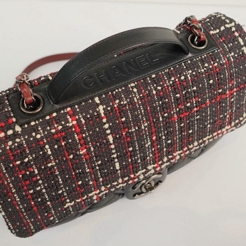Pre-owned CHANEL Multicolor Tweed and Quilted Calfskin Leather with Aged Ruthenium Hardware Shoulder Bags Coco Handle Flap Bag in Tweed and Calfskin CC15 23438917 B6