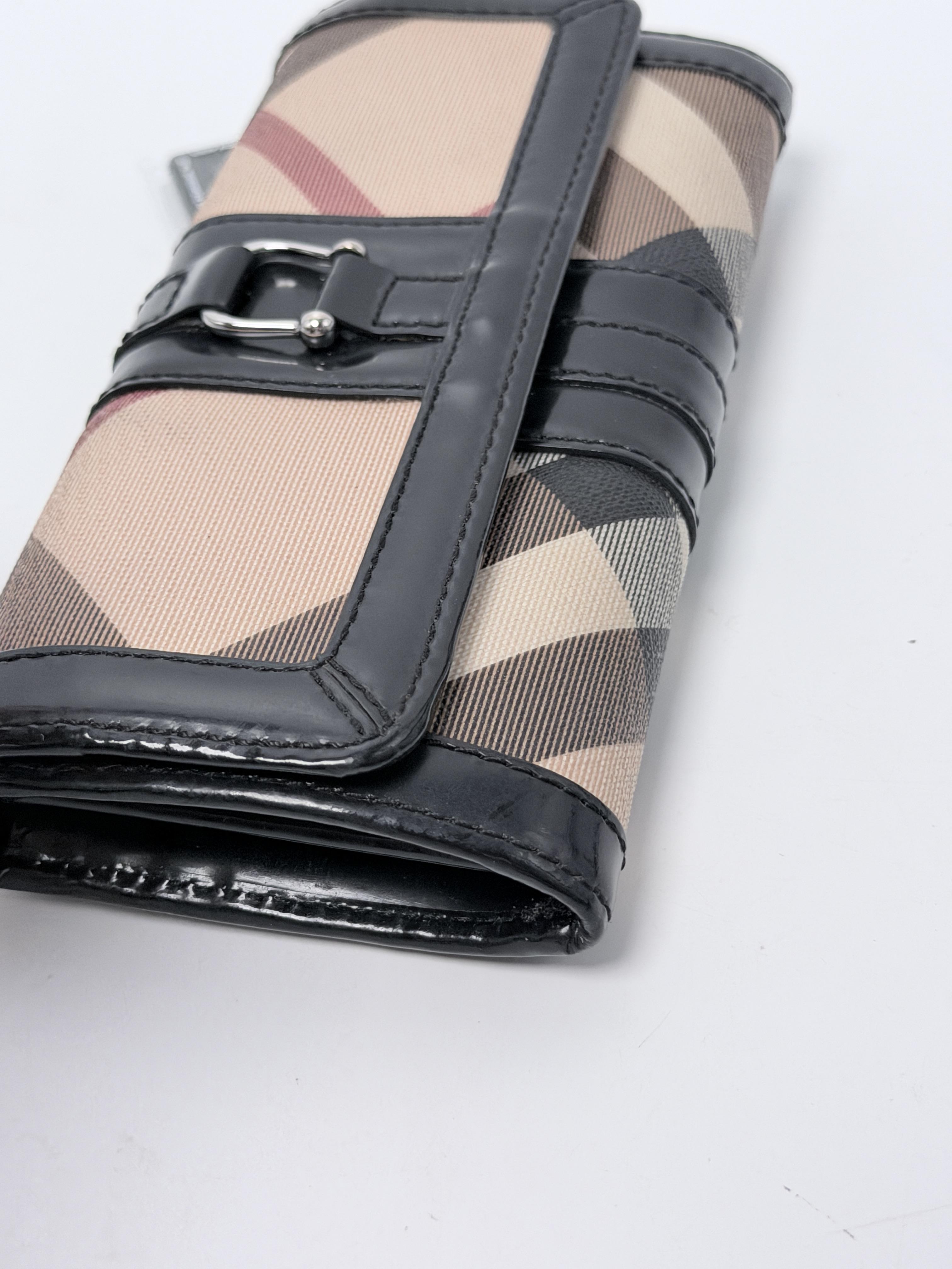 Nova Check Stirrup Buckle Leather Trim Continental Wallet JD1566BR