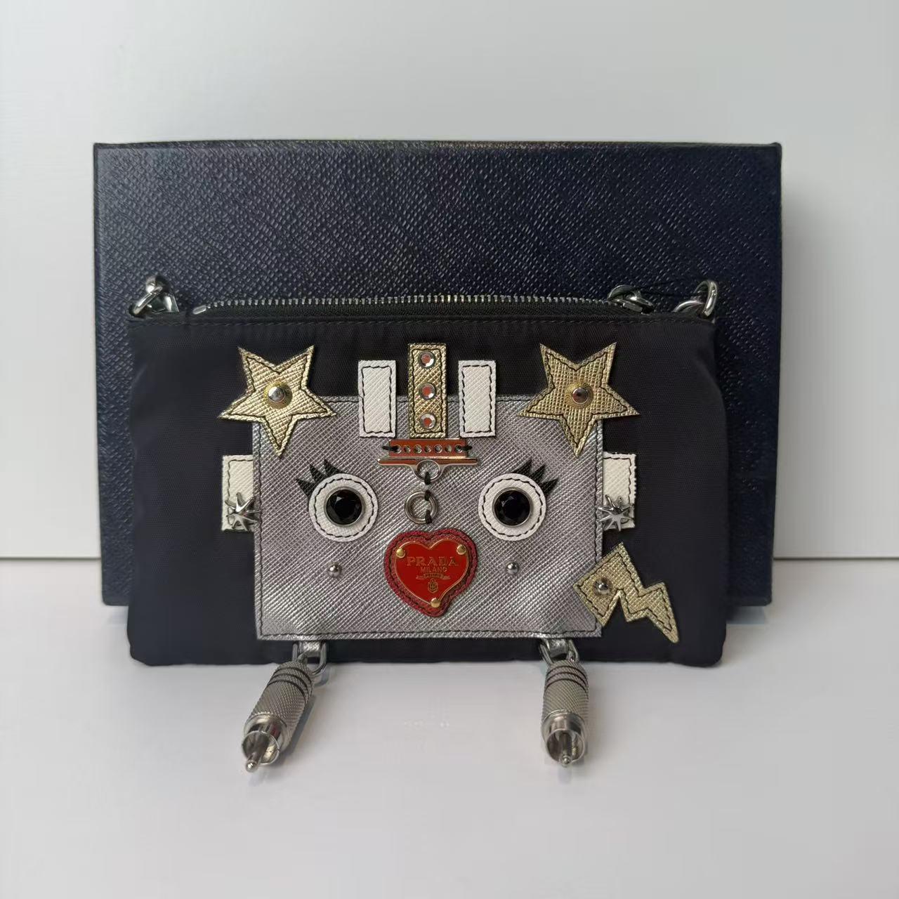 Re edition handbag PR2JX
