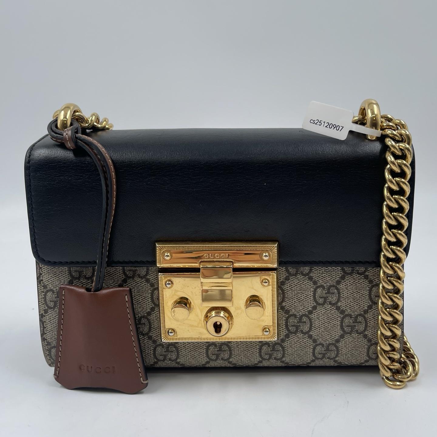 Pre-owned GUCCI Leather Crossbody Bags Padlock GG Supreme Chain Shoulder Bag gg143fei