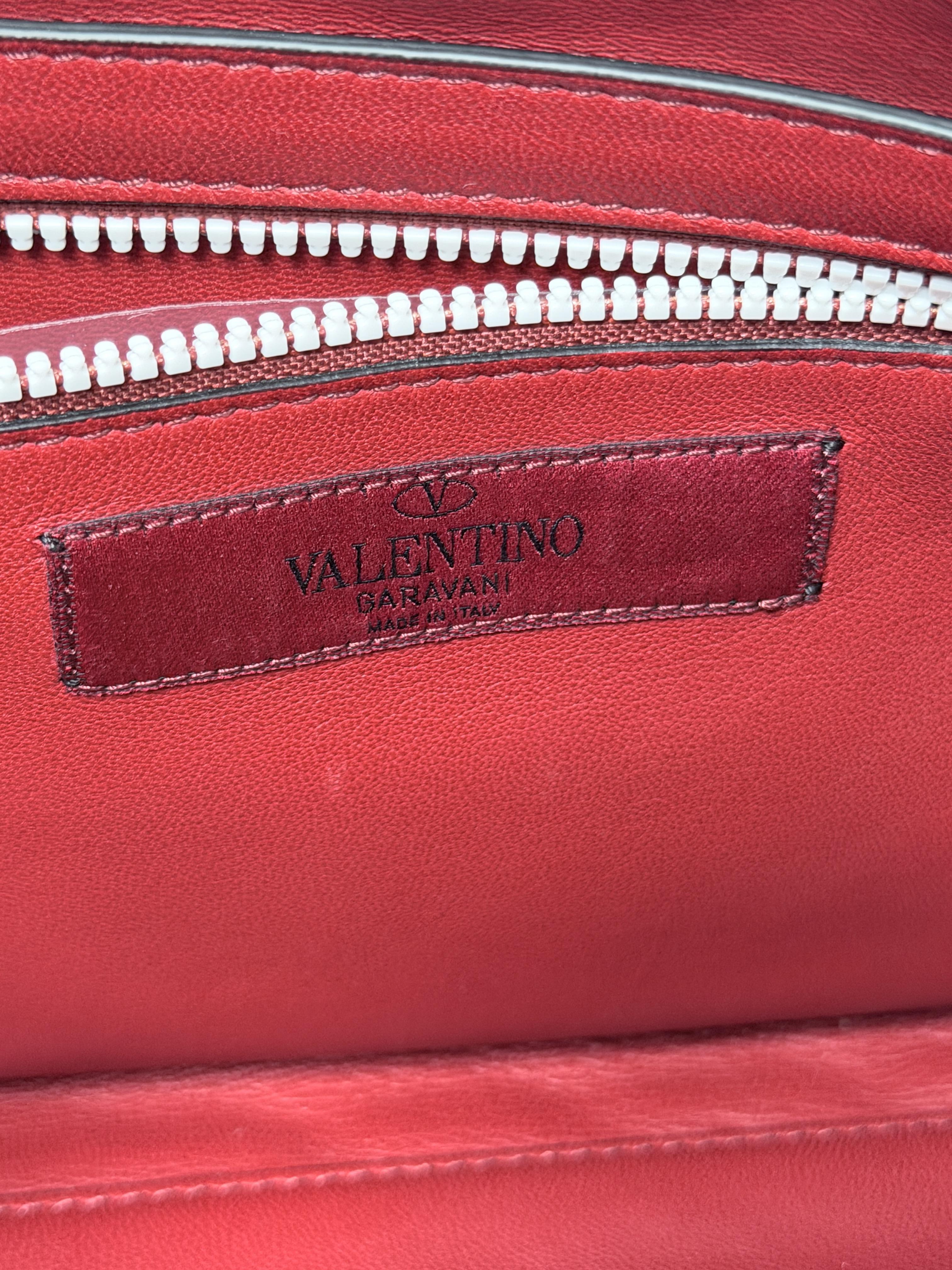Garavani Free Rockstud Spike Duffle Red Shoulder Bag Handbag JD1480VL