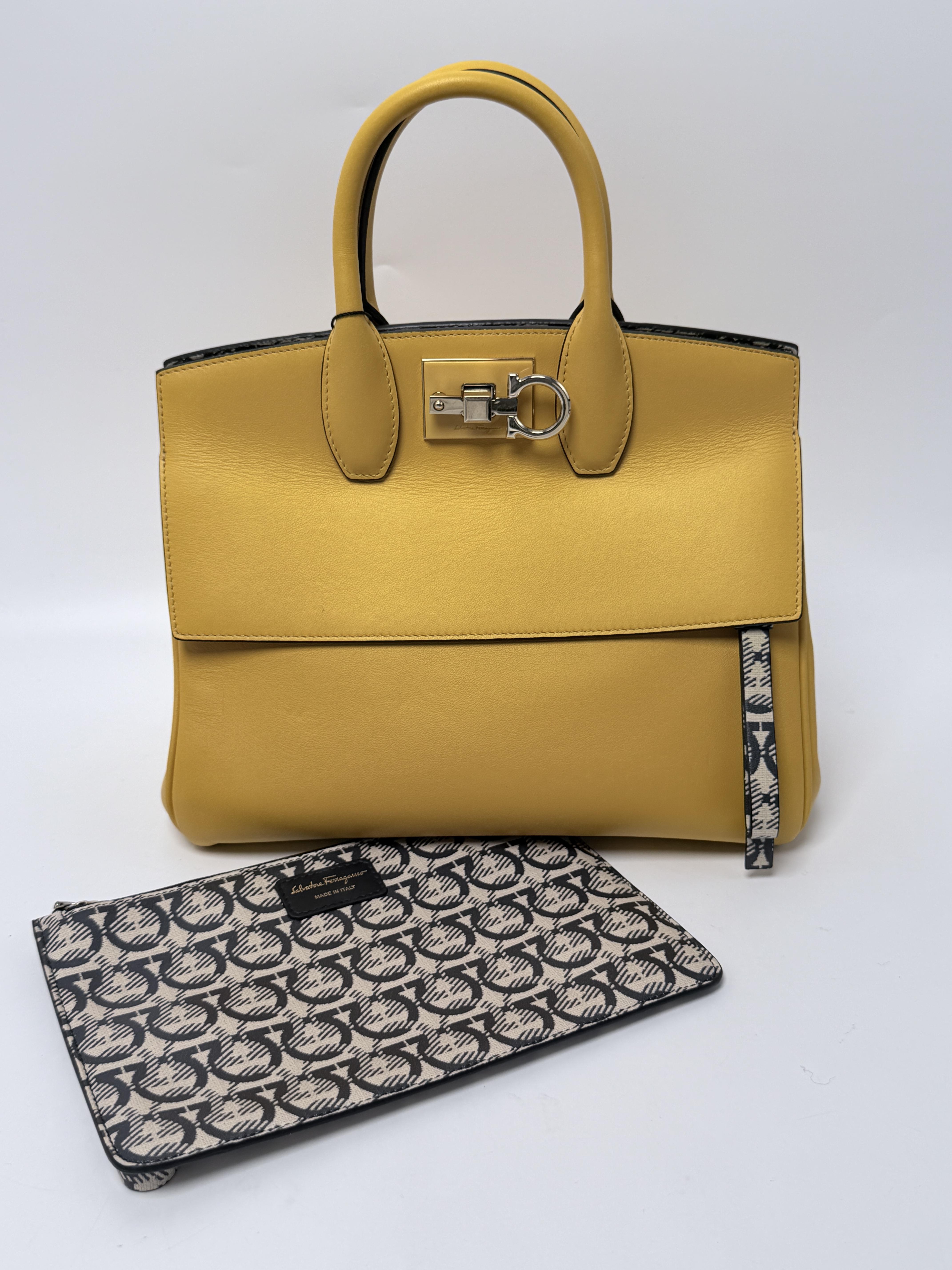 Studio Small Top Handle 2WAY Bag Yellow JD1594FG