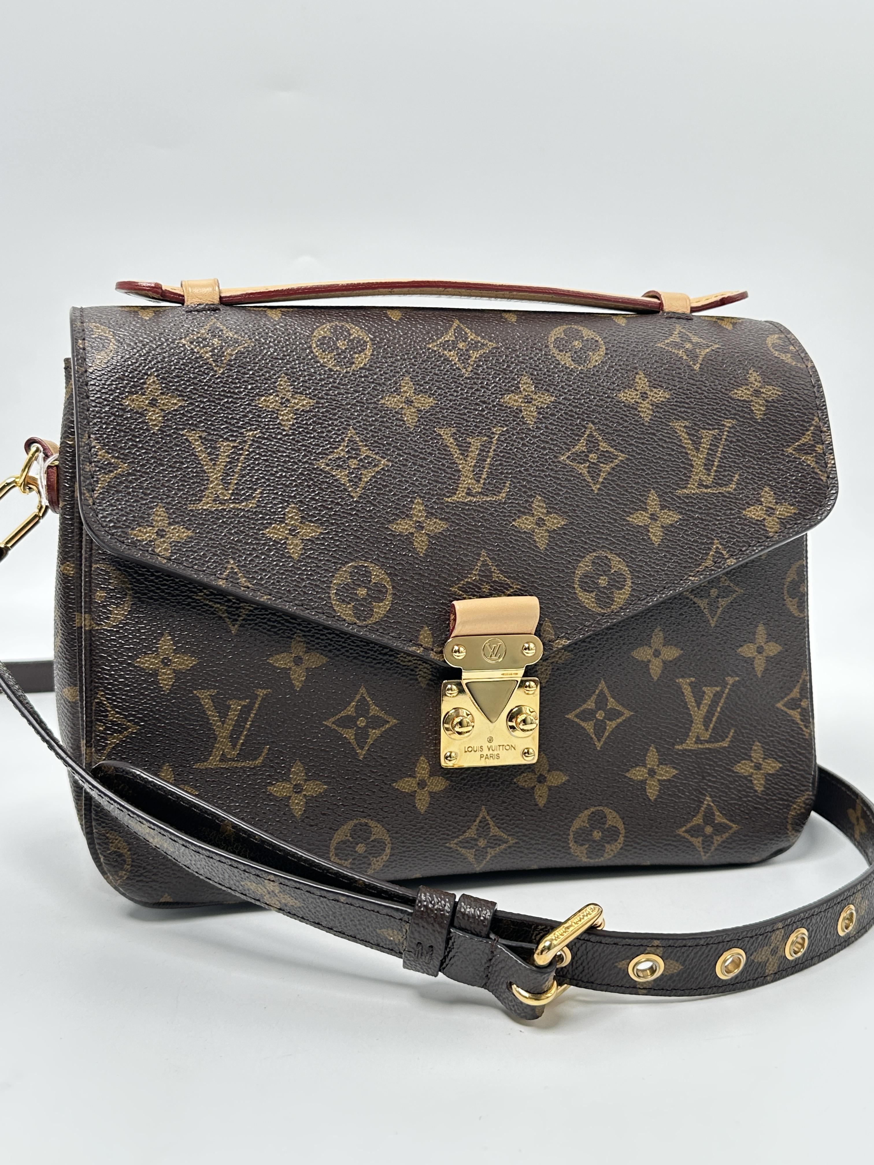 Monogram Pochette Métis Shoulder Handbag Top Handle Bag Crossbody Bag JC132XLV