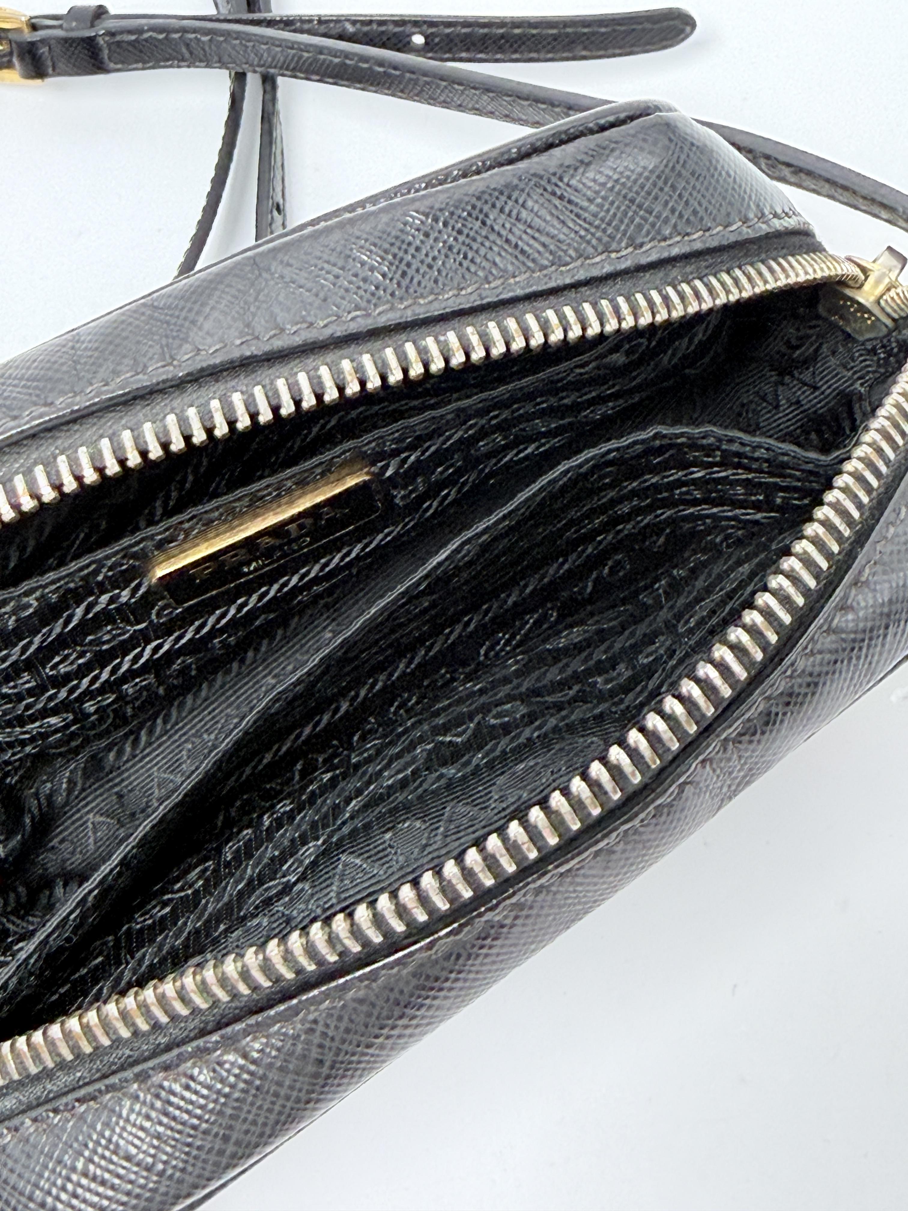 Saffiano Mini Zip Top Camera Crossbody Bag Black Gold P014PR
