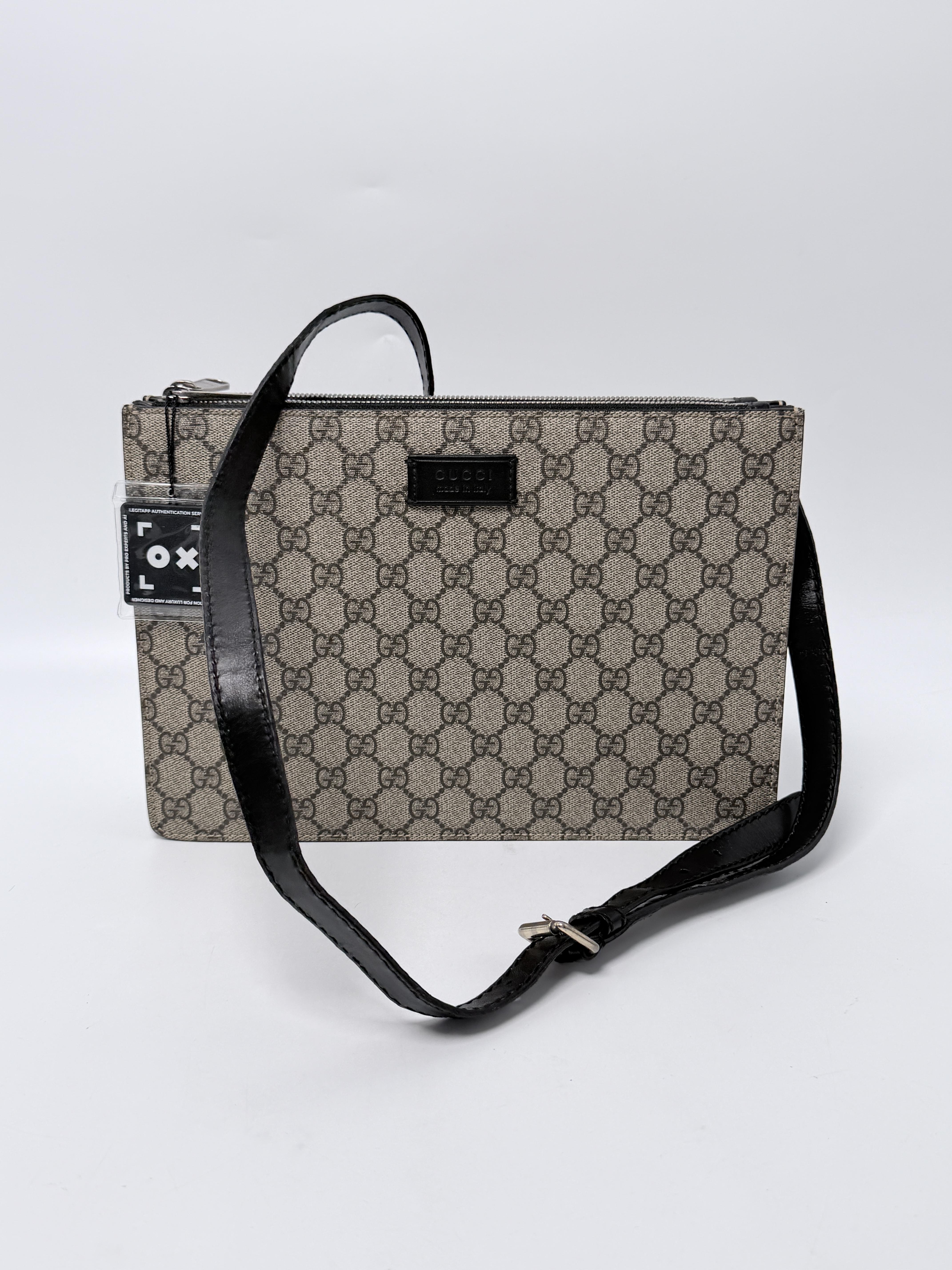 GG Supreme Flat Messenger Pouch Black Clutch Crossbody Bag JD1630GG
