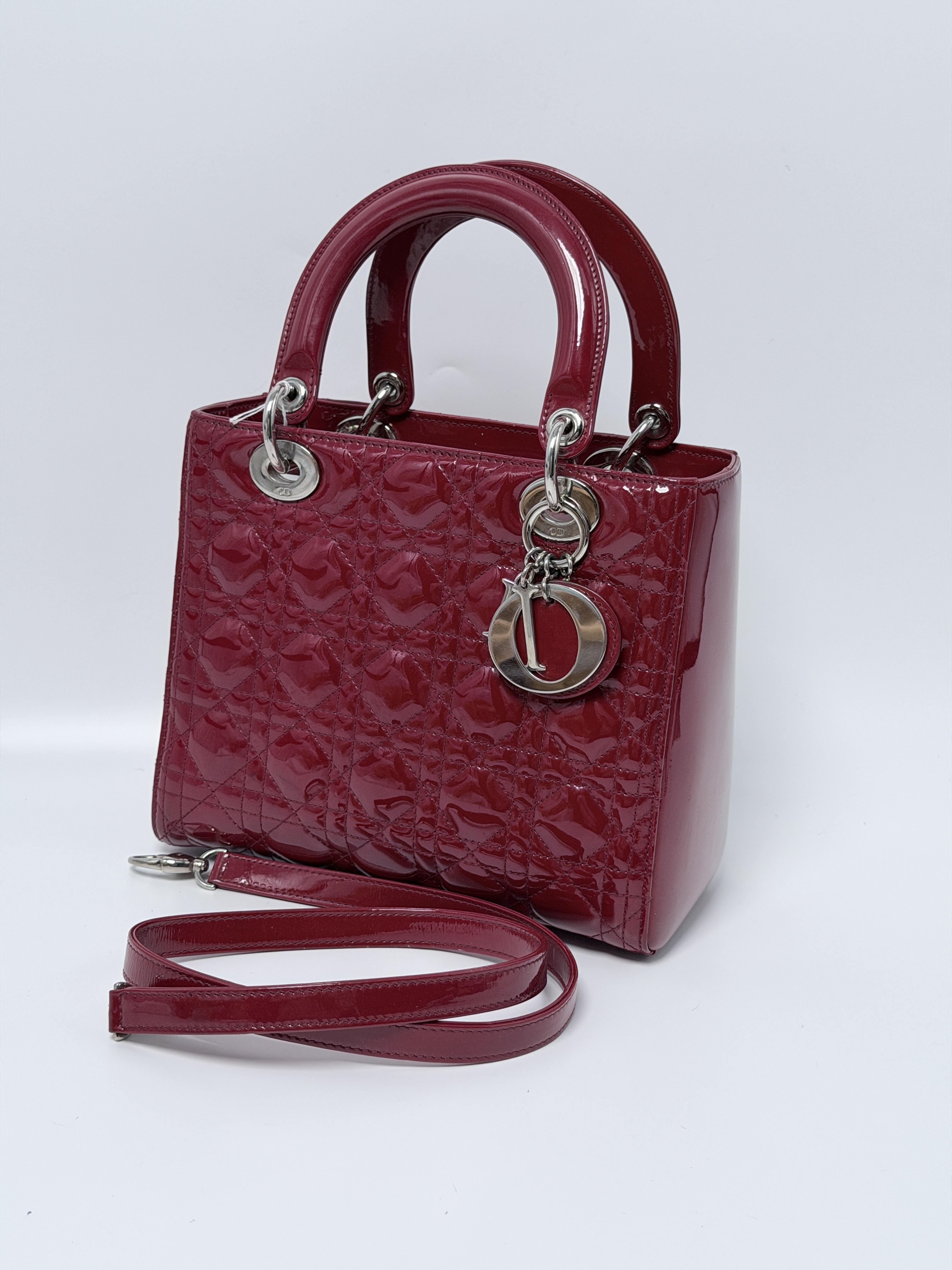 Lady Patent Cannage Medium Red JE404DR