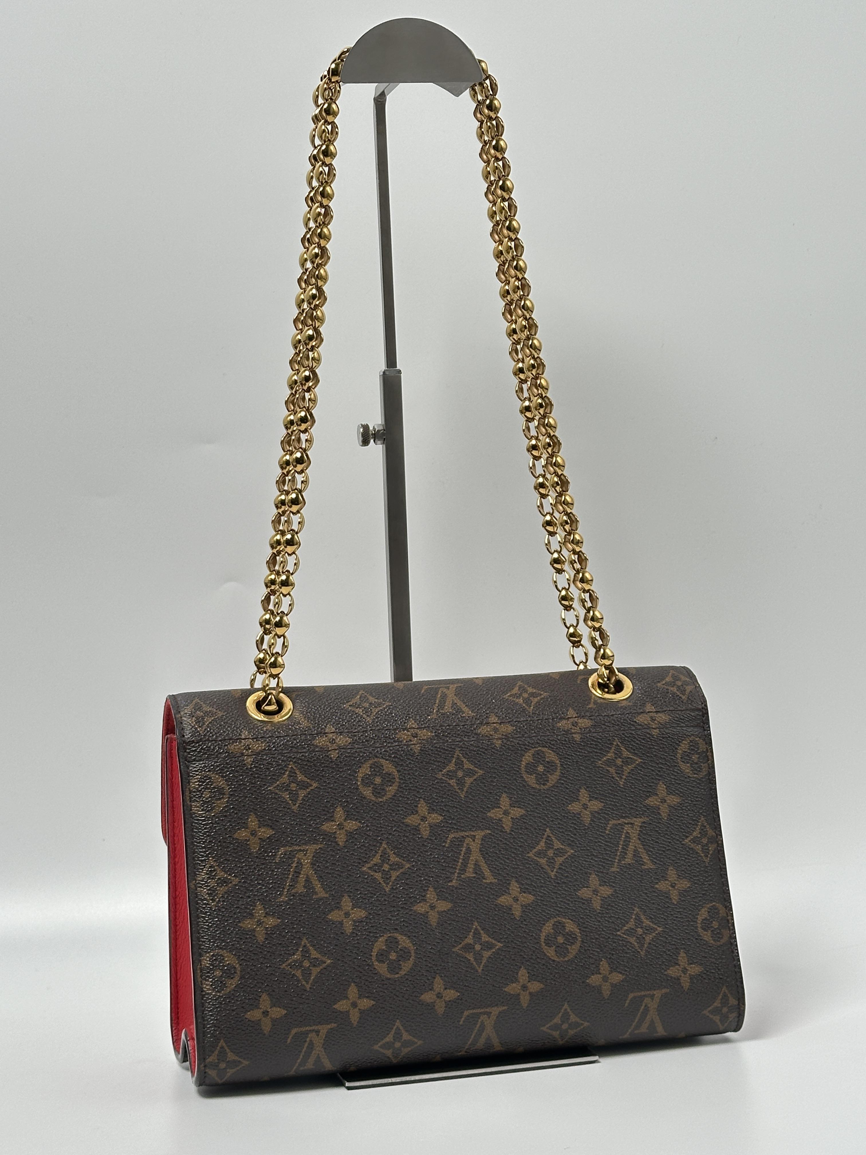 Pre-owned Louis Vuitton Canvas Shoulder Bags Monogram Victoire Chain Crossbody Bag Cerise Shoulder Handbag JE618LV