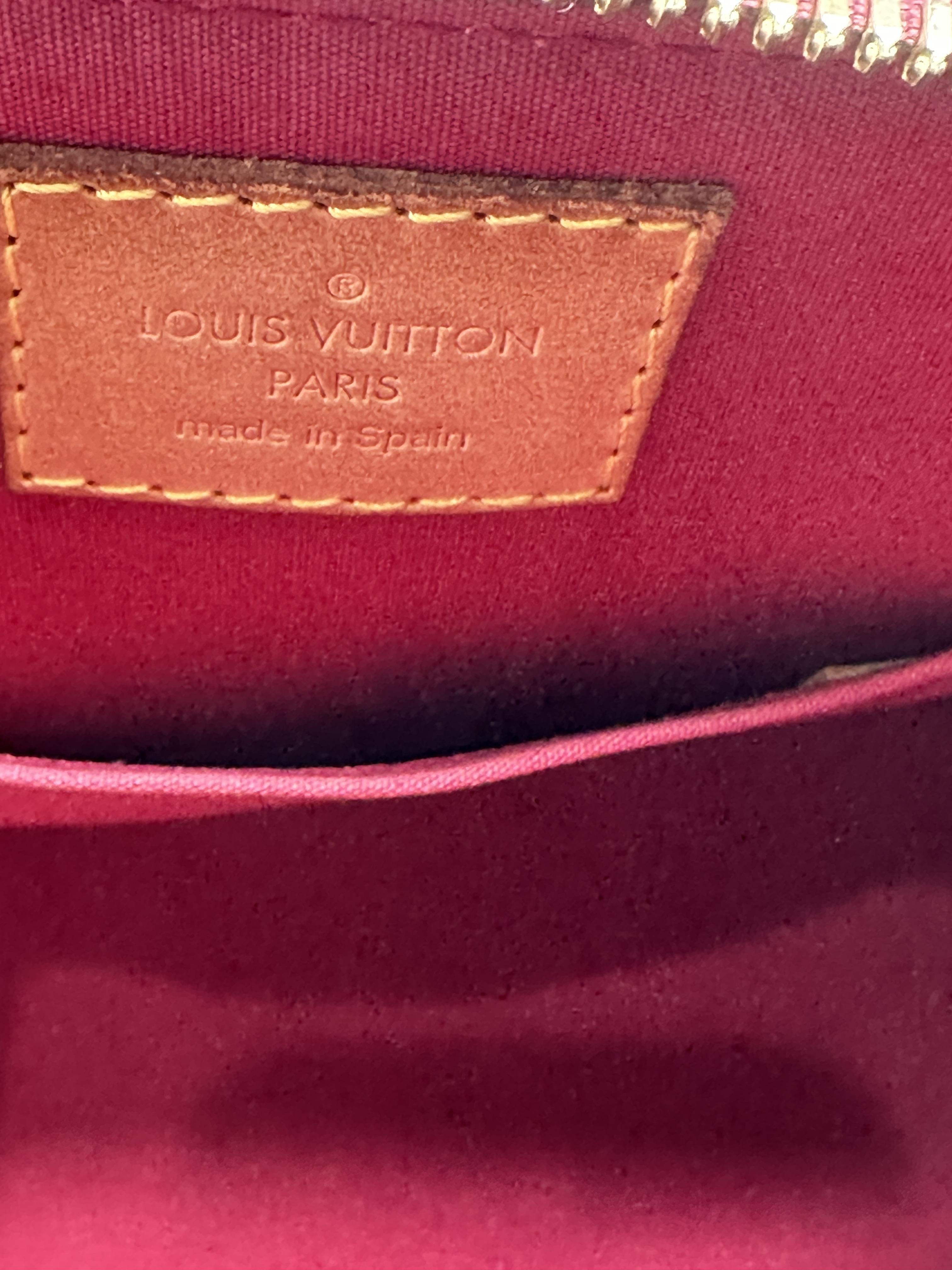 Pre-owned Louis Vuitton leather Crossbody Bags Alma BB Monogram Vernis Crossbody Bag SH373LV