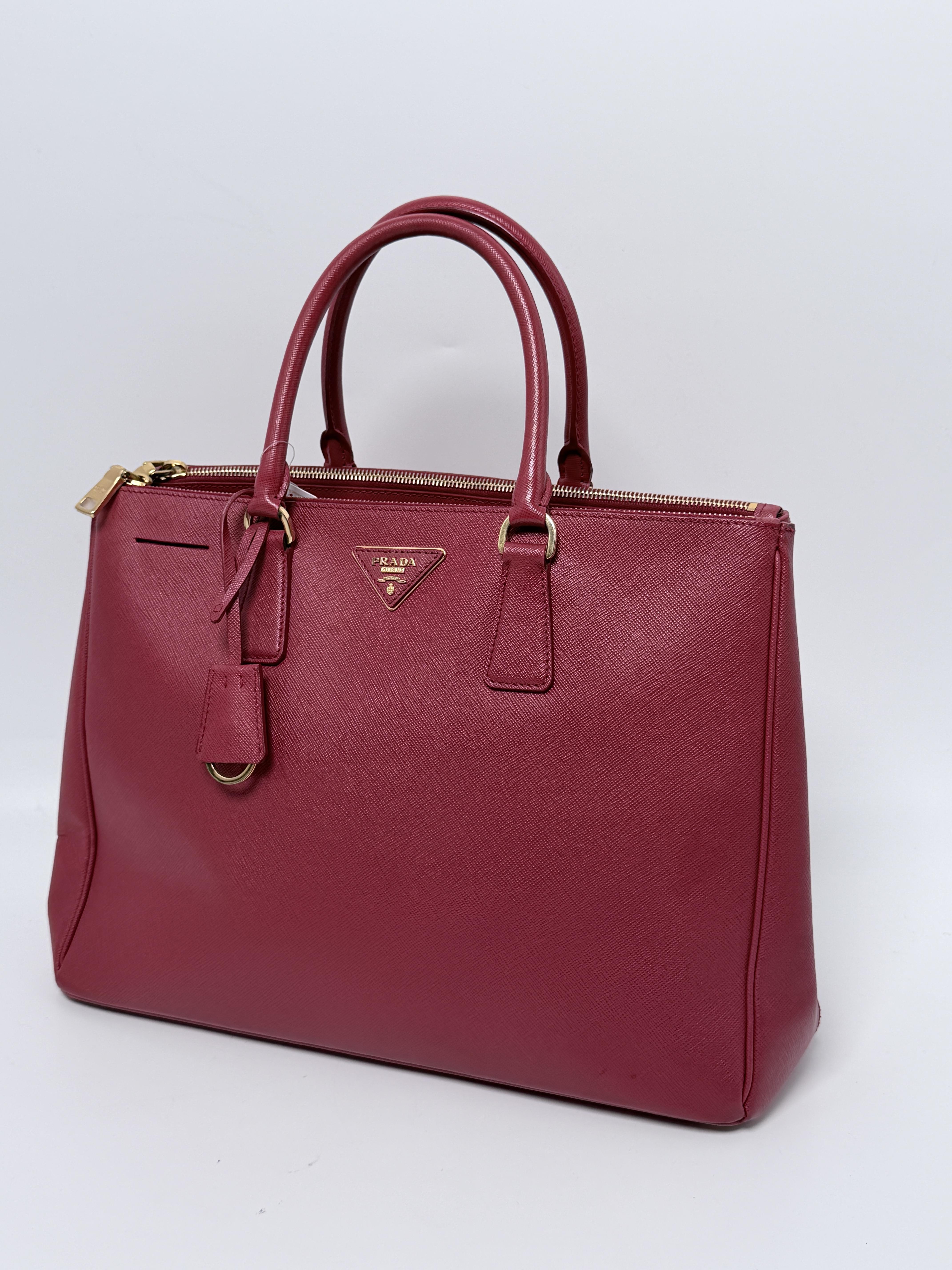 Galleria Double Zip Tote Bag Red ZS154PR