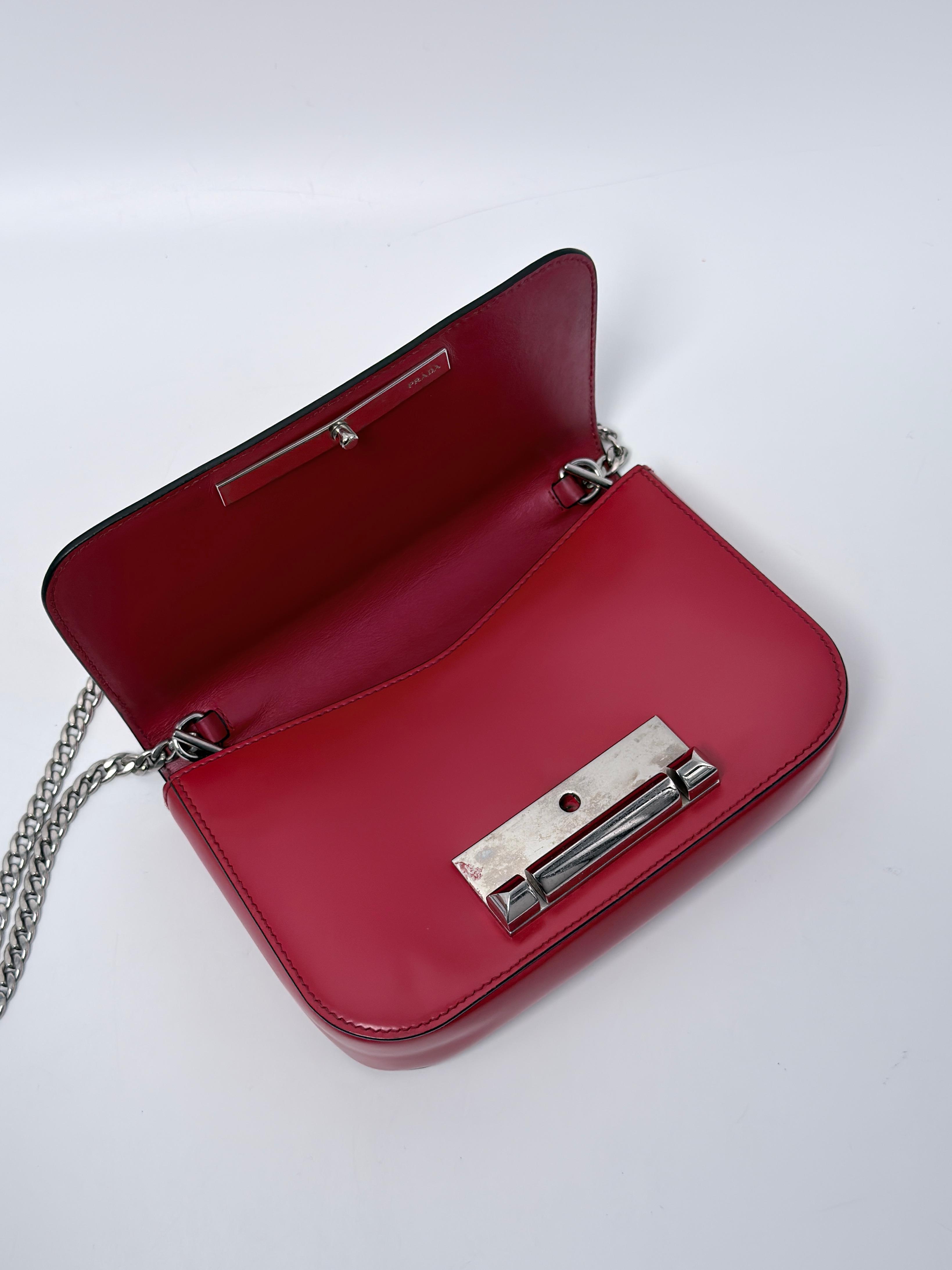 Sybille Spazzolato Brushed Chain Crossbody Flap Bag Red JD1371PR
