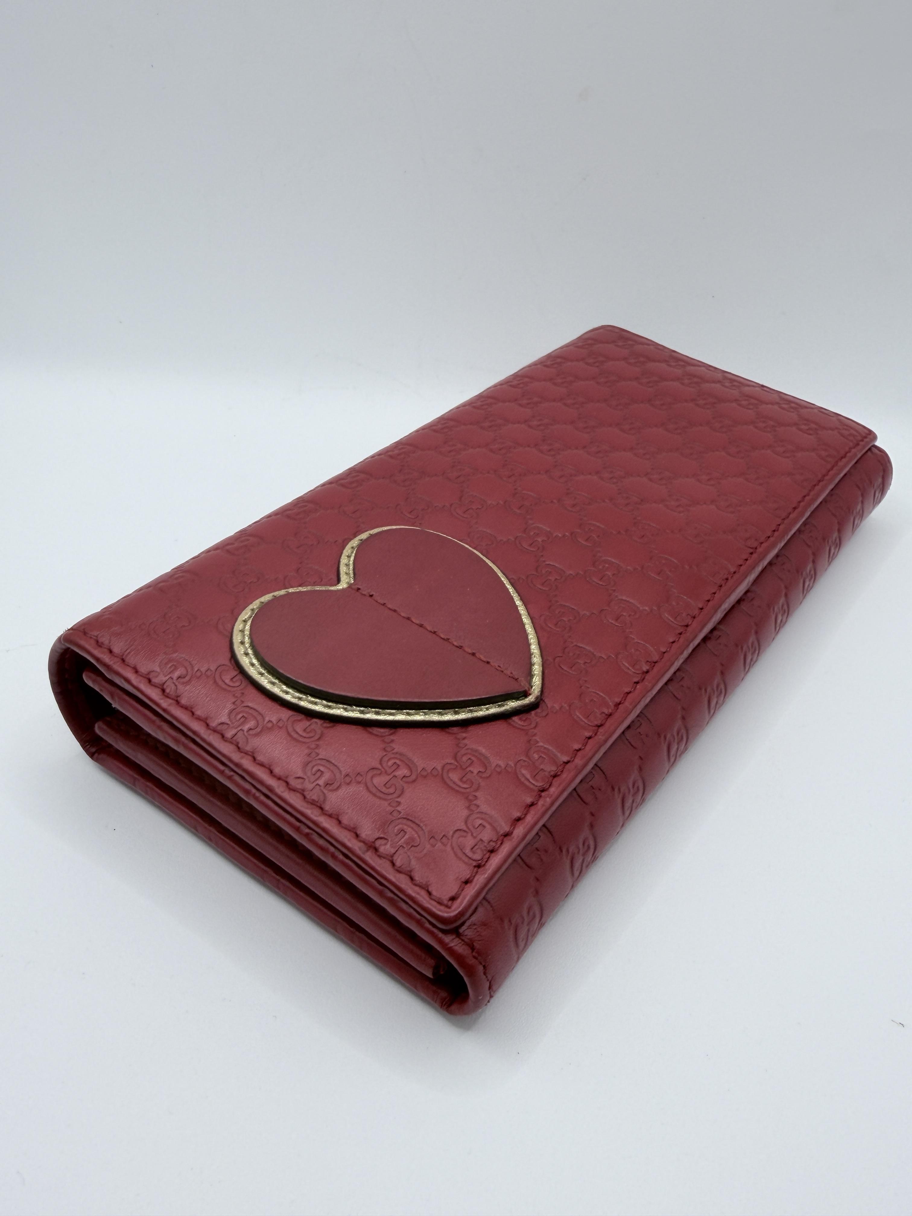 Microguccissima Red Heart Chain Wallet Continental Clutch SH524GG