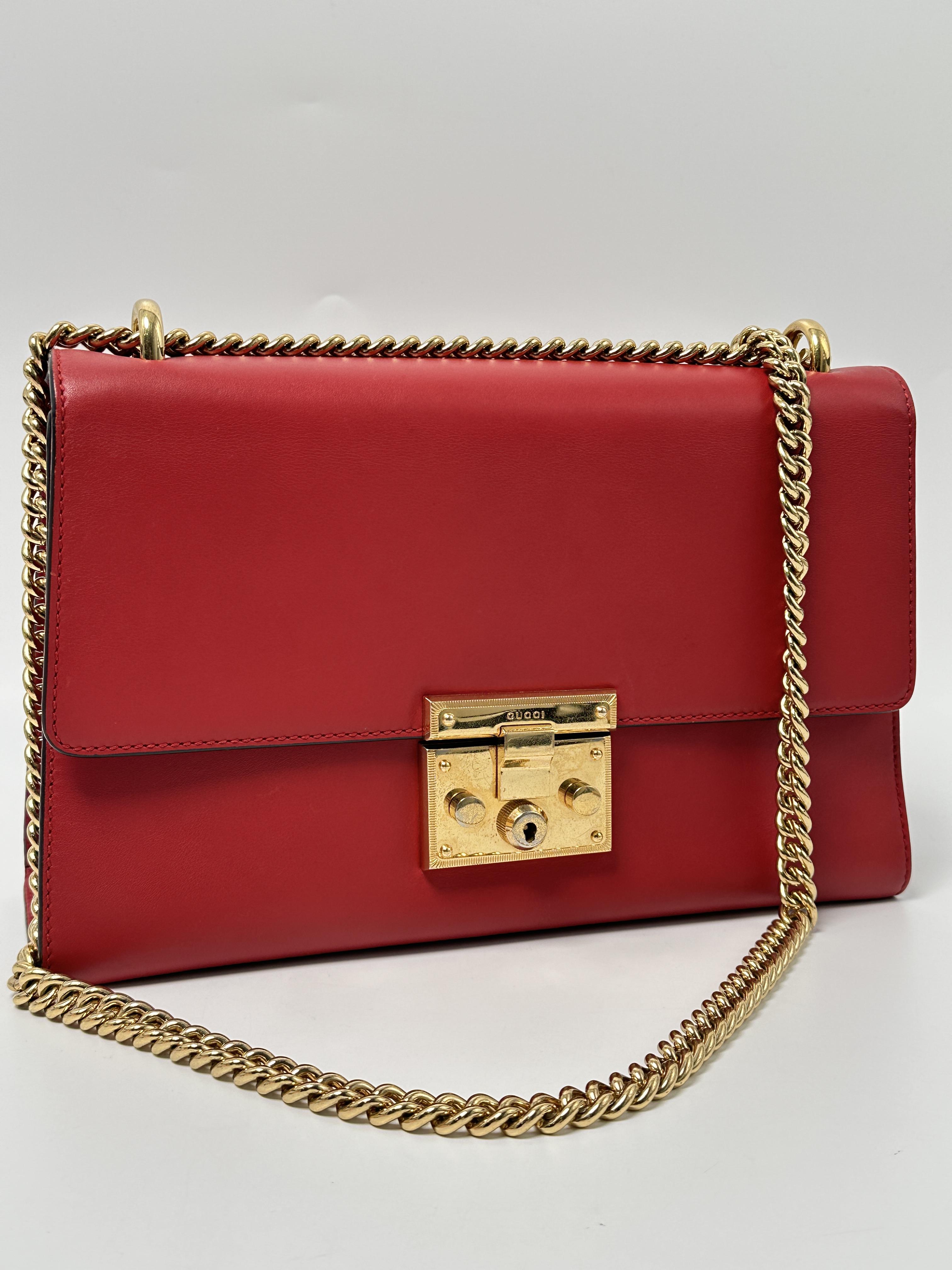Pre-owned GUCCI LEATHER Crossbody Bags Red Padlock Chain Crossbody Shoulder Bag JD831GG
