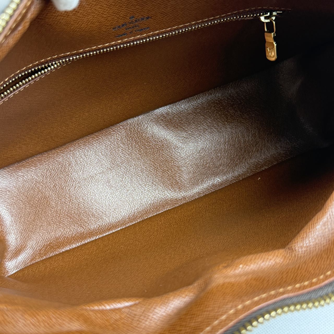 LV Monogram Buffalo Horn Shoulder Bag LV114 AS0062 SH