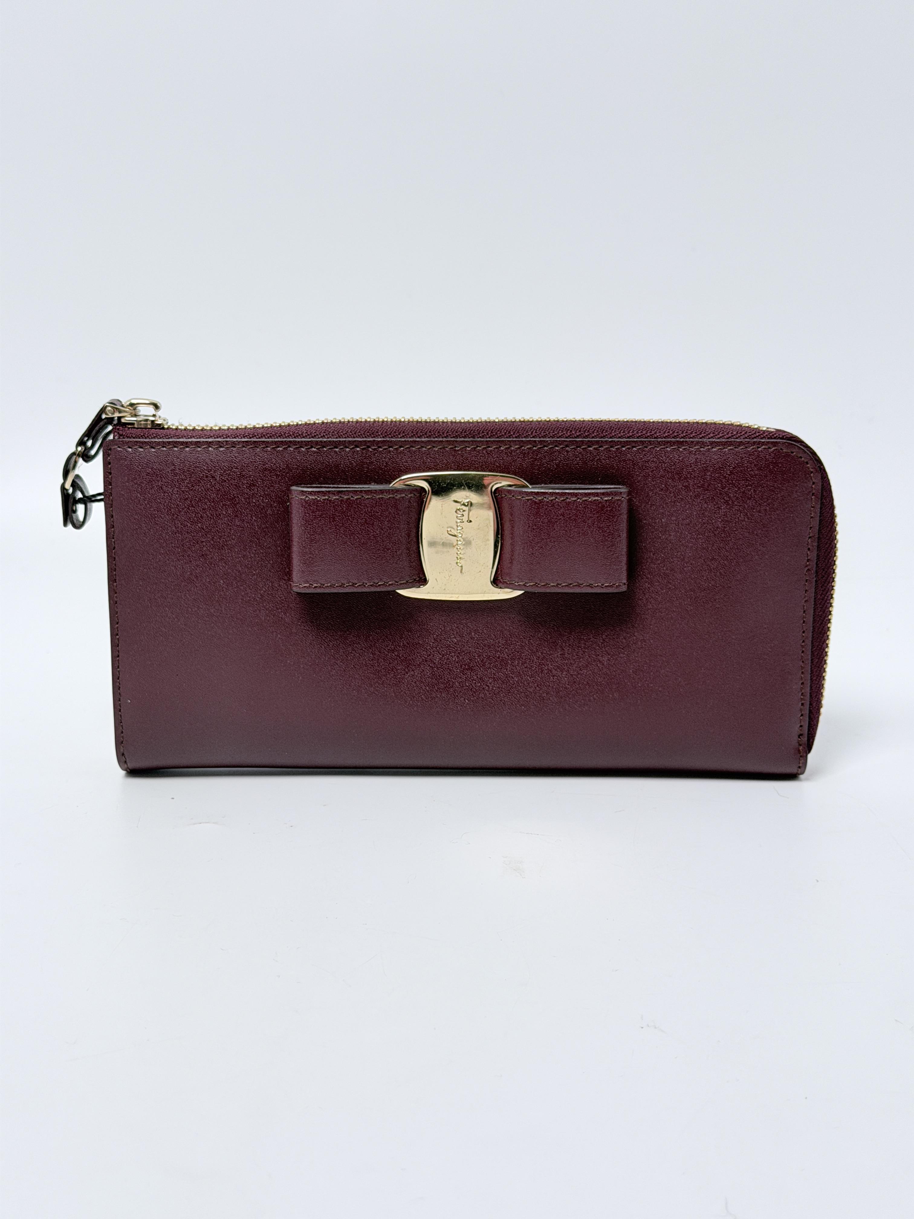 Vara Bow Zip Around Long Wallet Burgundy JD1530FG