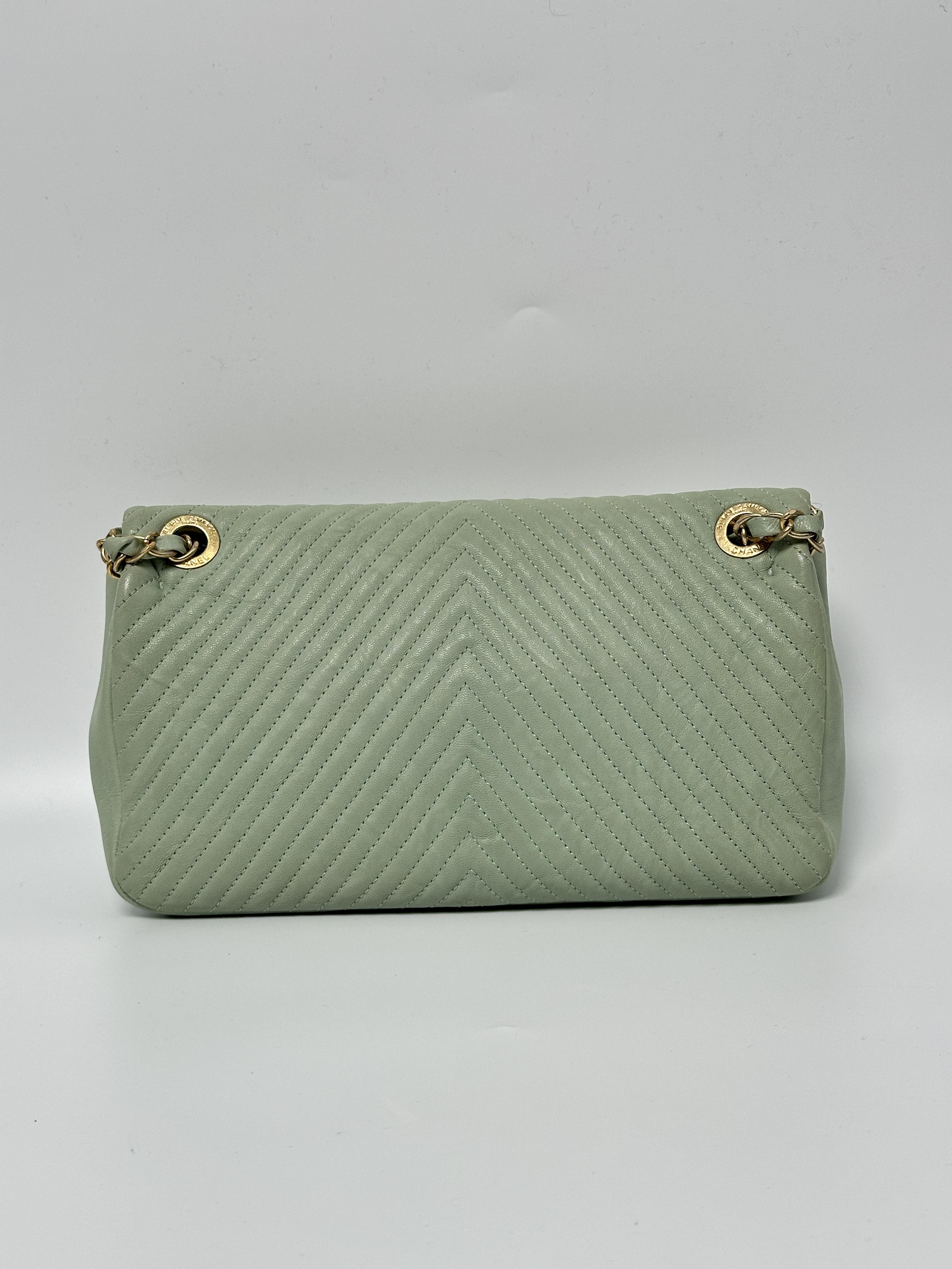 Pre-owned CHANEL leather Shoulder Bags Mint Sage Green Grained Calfskin Chevron Surpique Small Flap Shoulder Bag P016CC