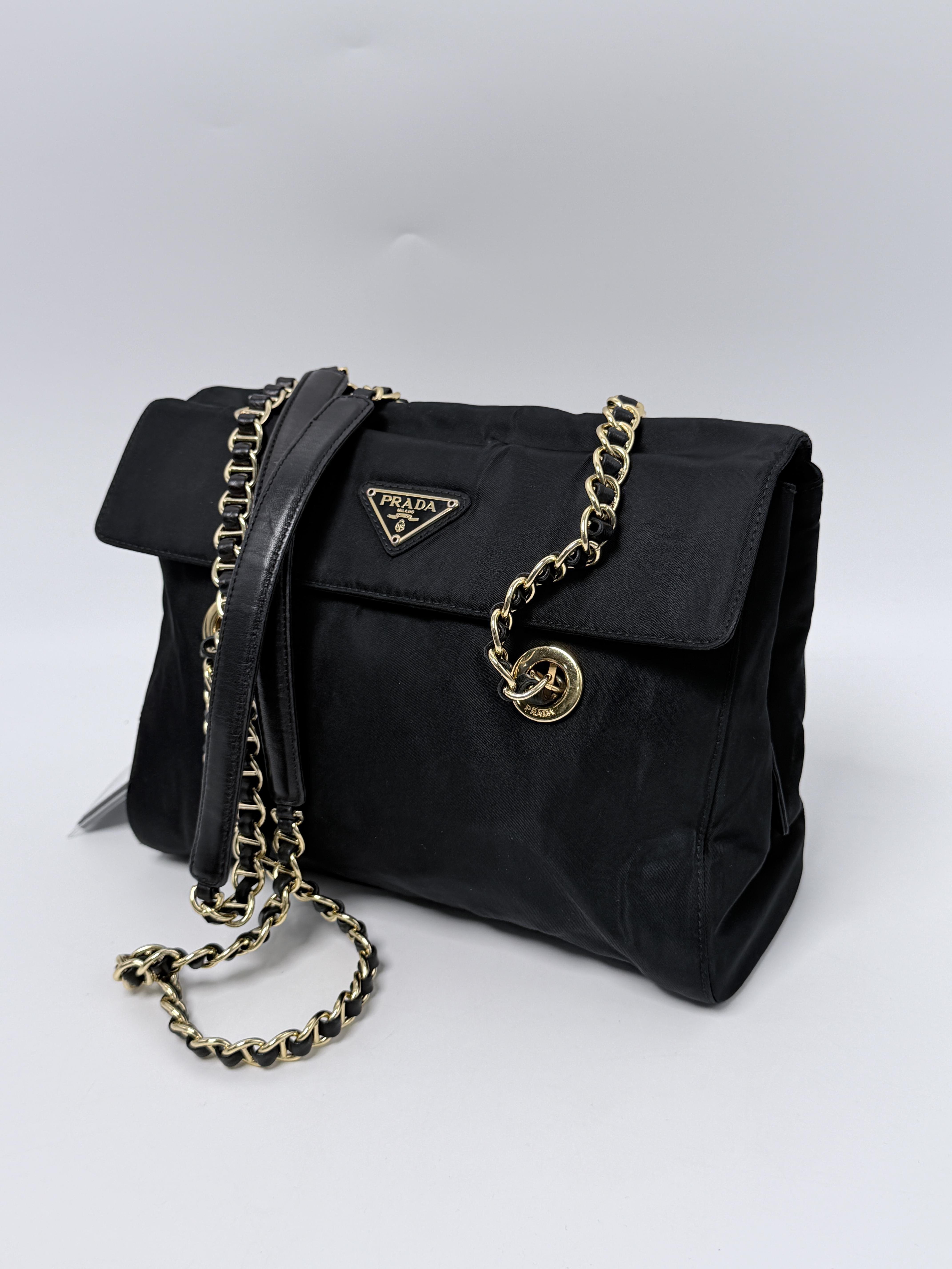 Tessuto Catena Flap Bag Black Gold Chain Shoulder Crossbody XU008PR