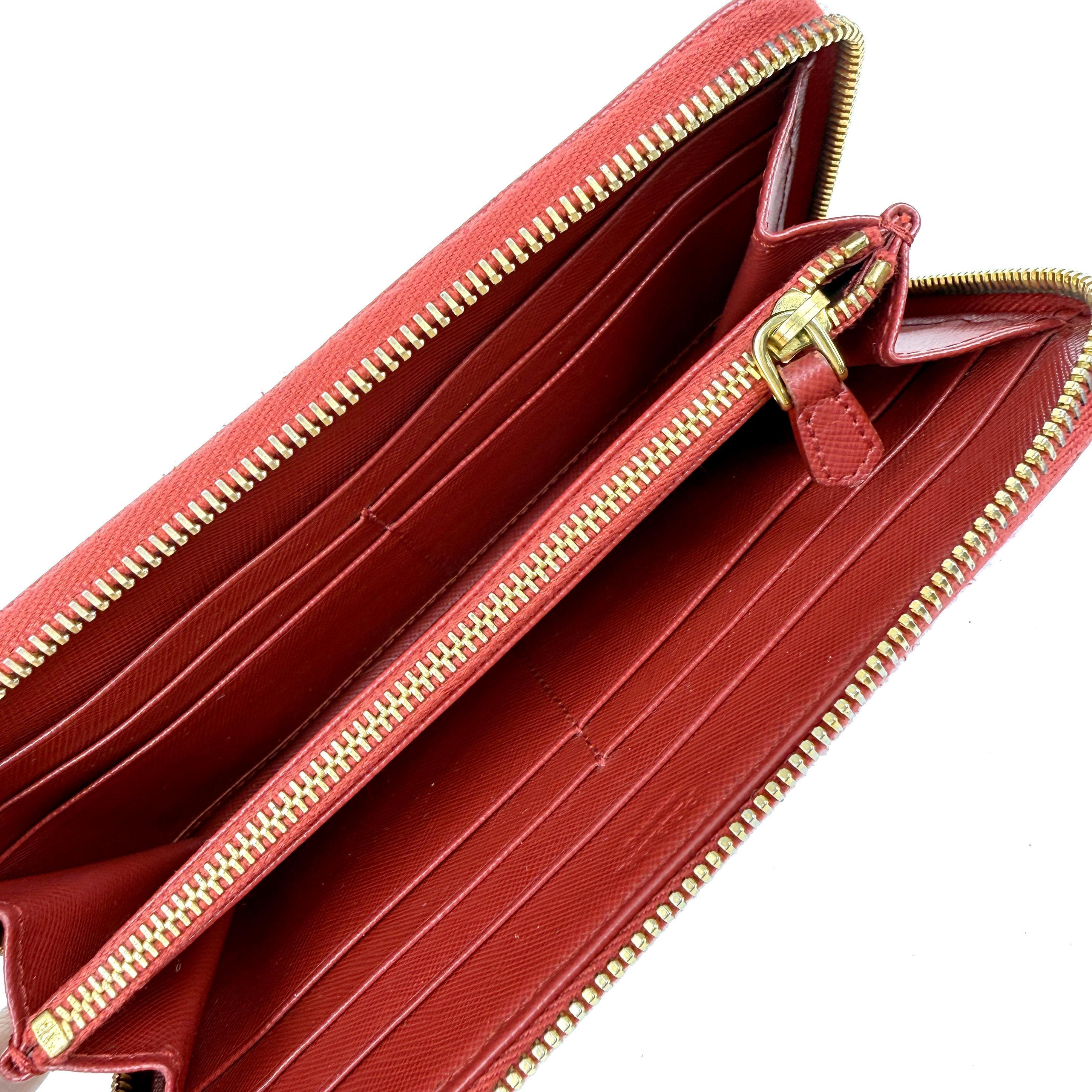 Saffiano Red Zip Wallet/Card Holde，SH88