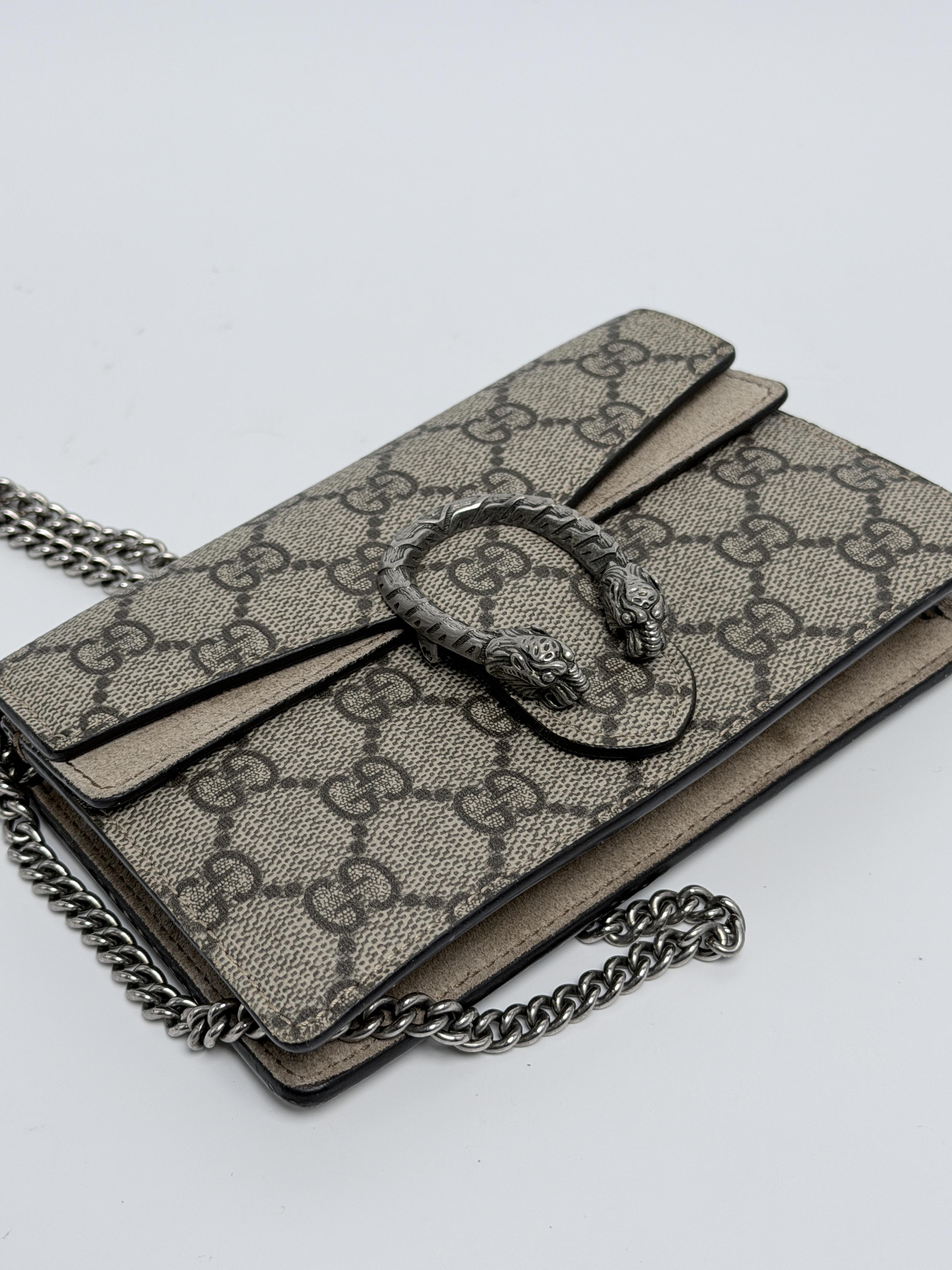 Pre-owned GUCCI Canvas Crossbody Bags GG Supreme Super Mini Dionysus Shoulder Clutch Crossbody Bag JD454GG