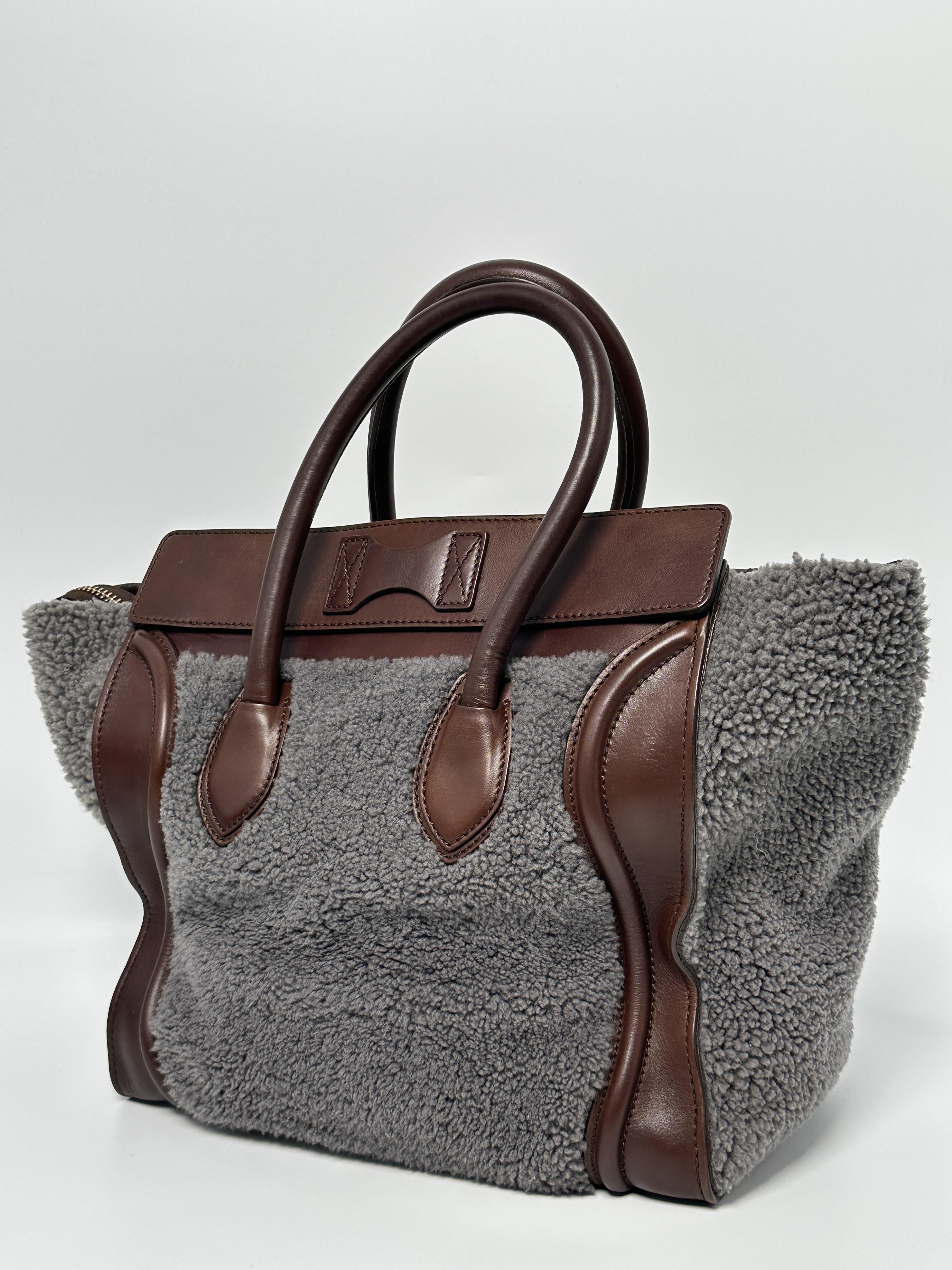 Pre-owned Celine Textured plush material with smooth textured trim Tote Bags Gray Luggage Tote Bag Top Handle Handbag P007CE