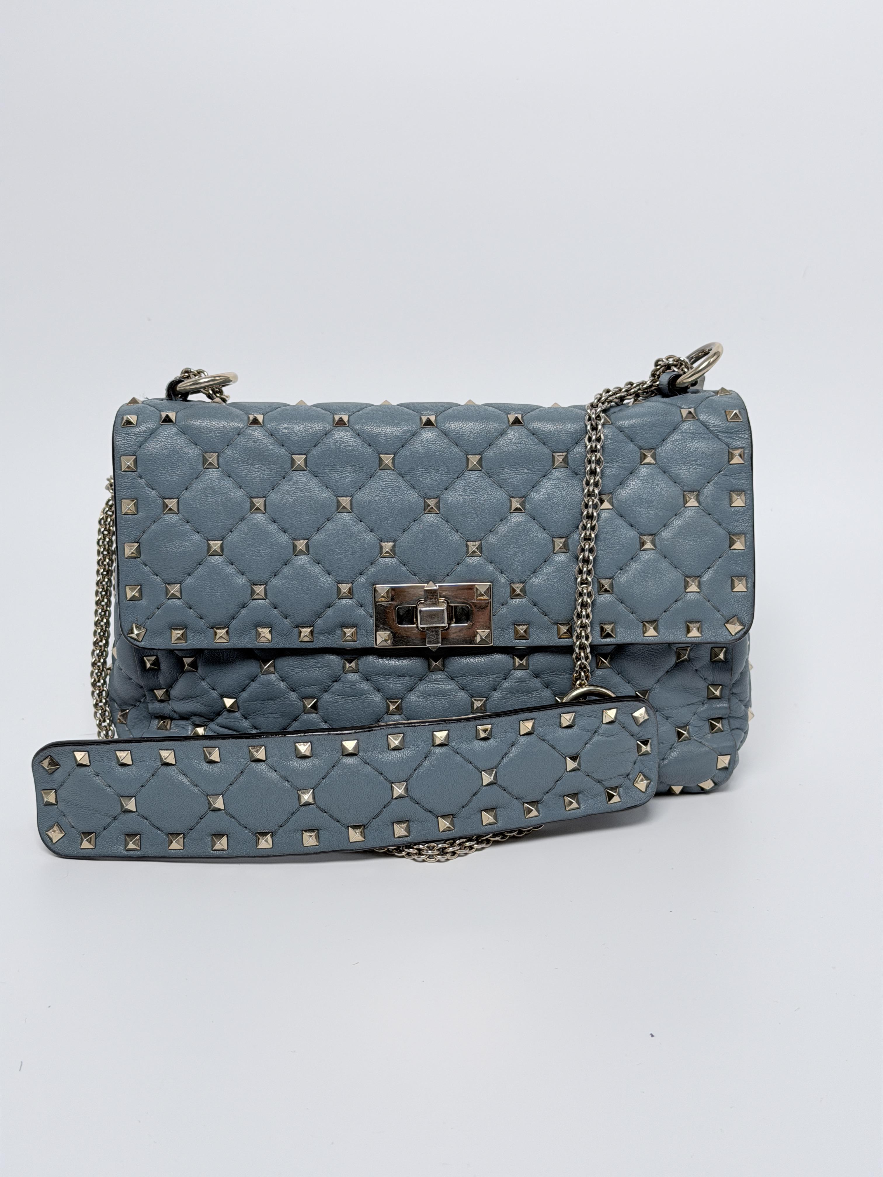 Pre-owned Valentino Leather Crossbody Bags Valentino Authentic Garavani Light Blue Medium Rockstud Spike Quilted Nappa Shoulder Bag Crossbody Handbag VL9Fei