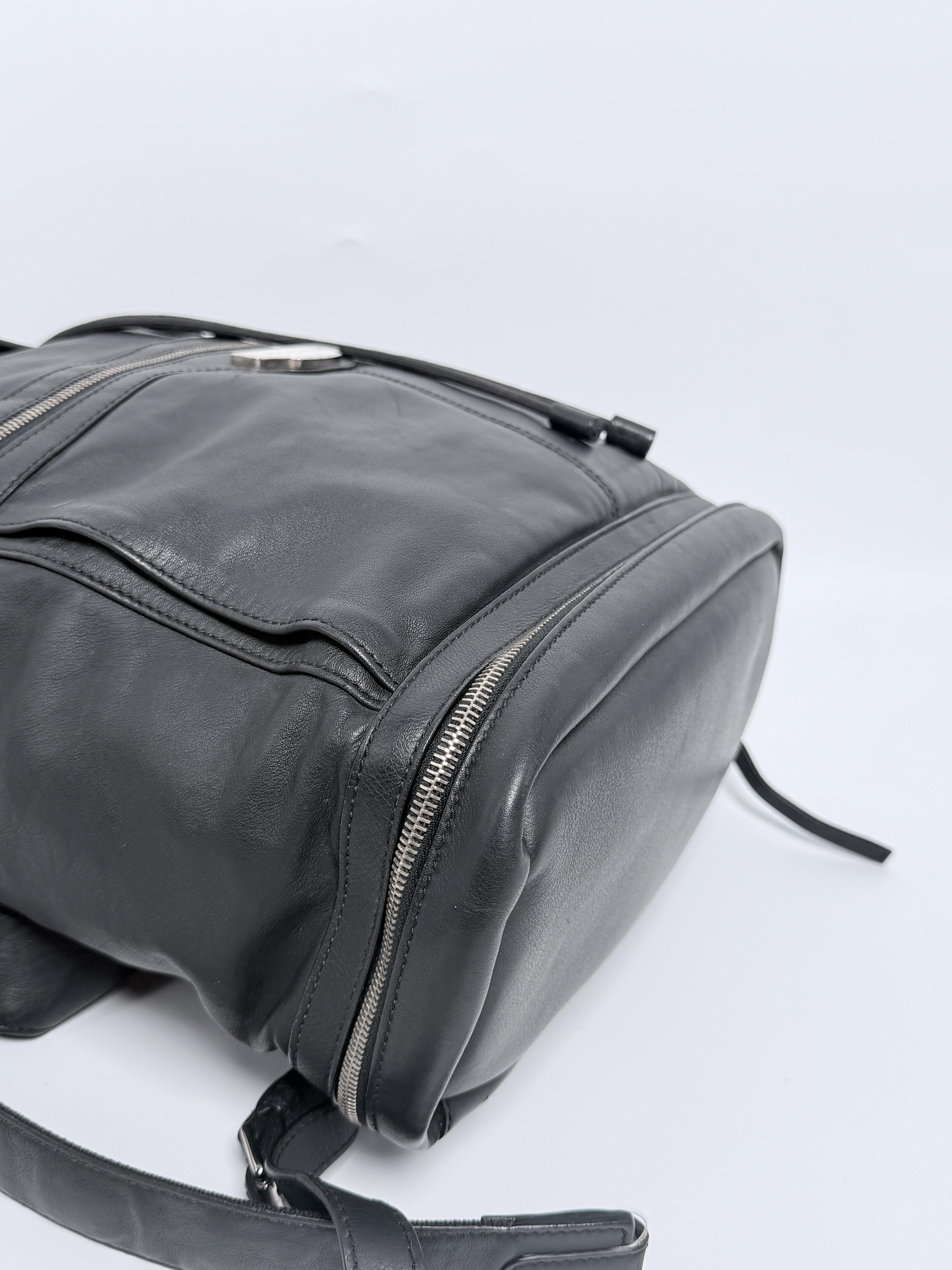 Classic Black Backpack with Pouch BIN012BB