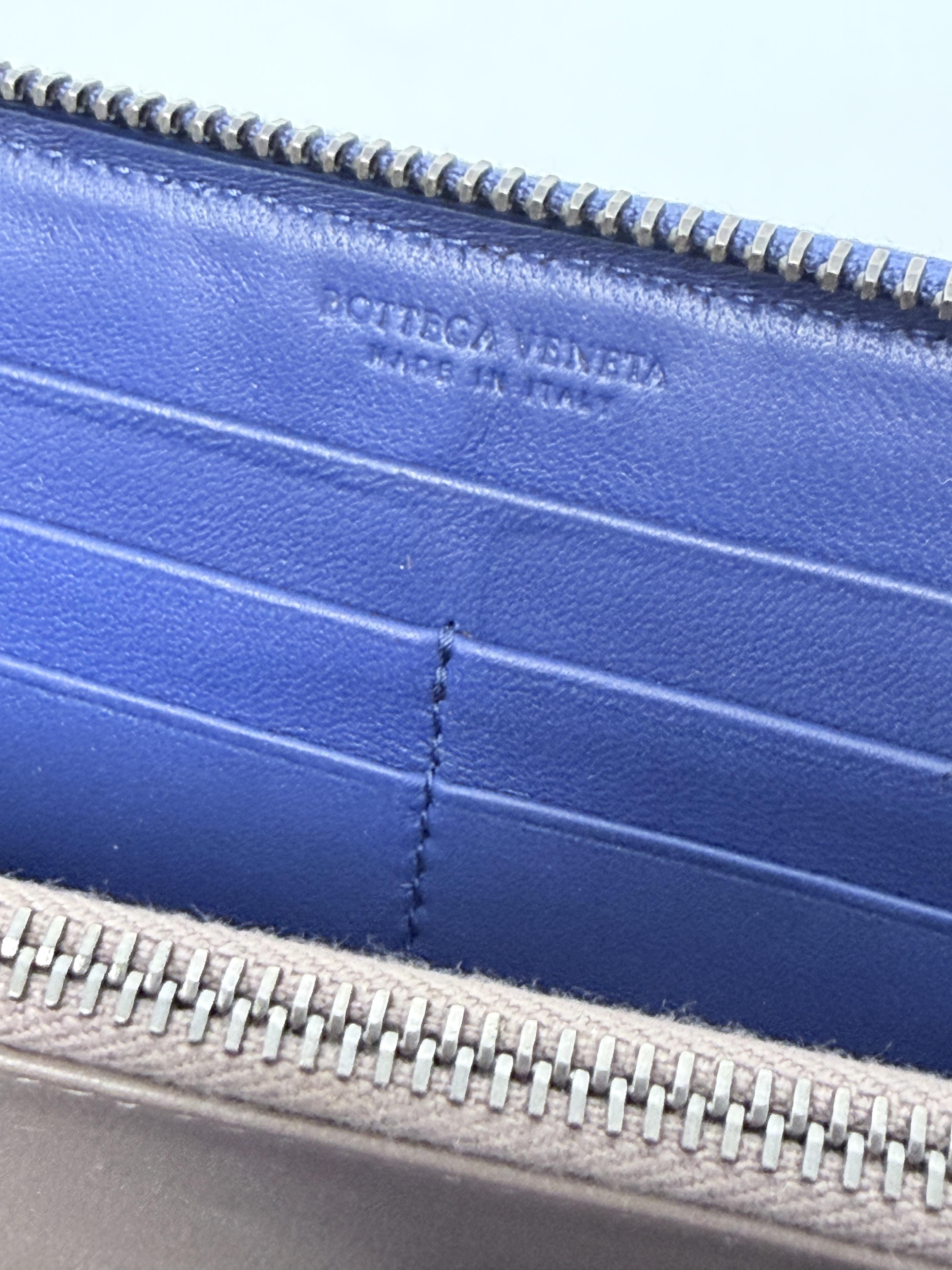 Electric Blue Woven Zip Around Organizer Wallet JD1419BV