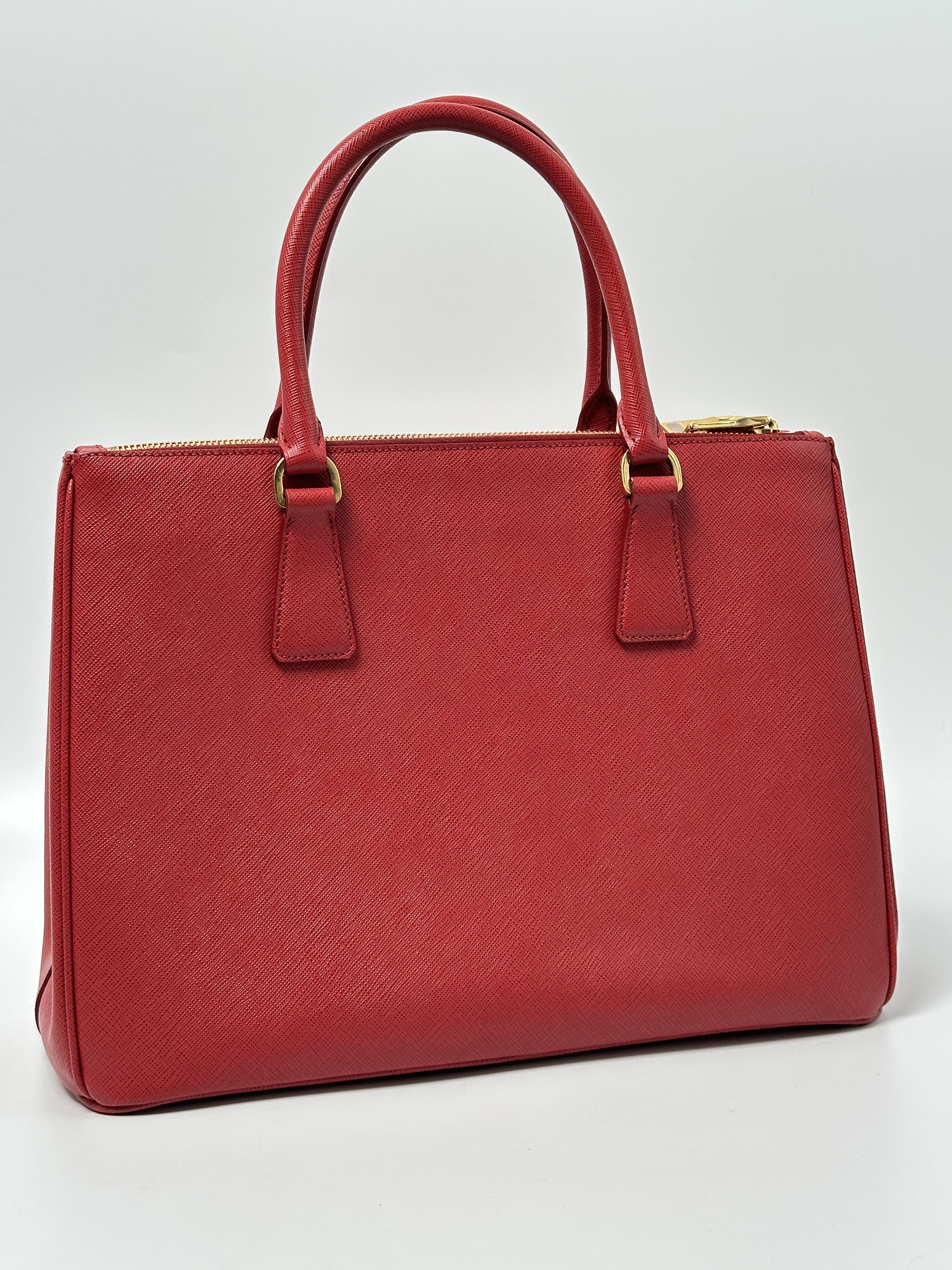 Galleria Double Zip Tote Bag Shoulder Handbag Red ZS039PR