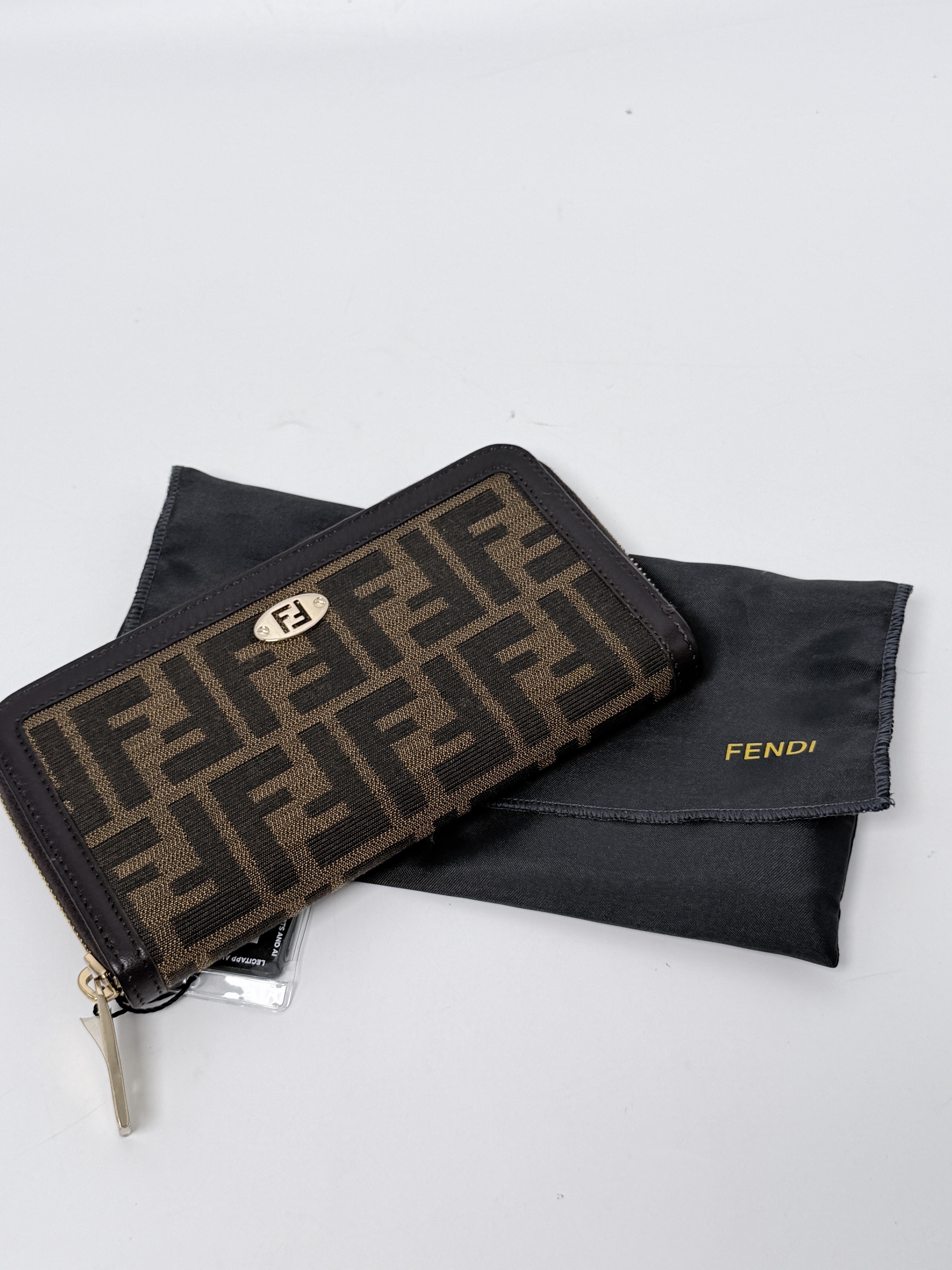 Zucca Zip Around Wallet Brown Black FF Monogram Long Clutch Purse JD1064FD