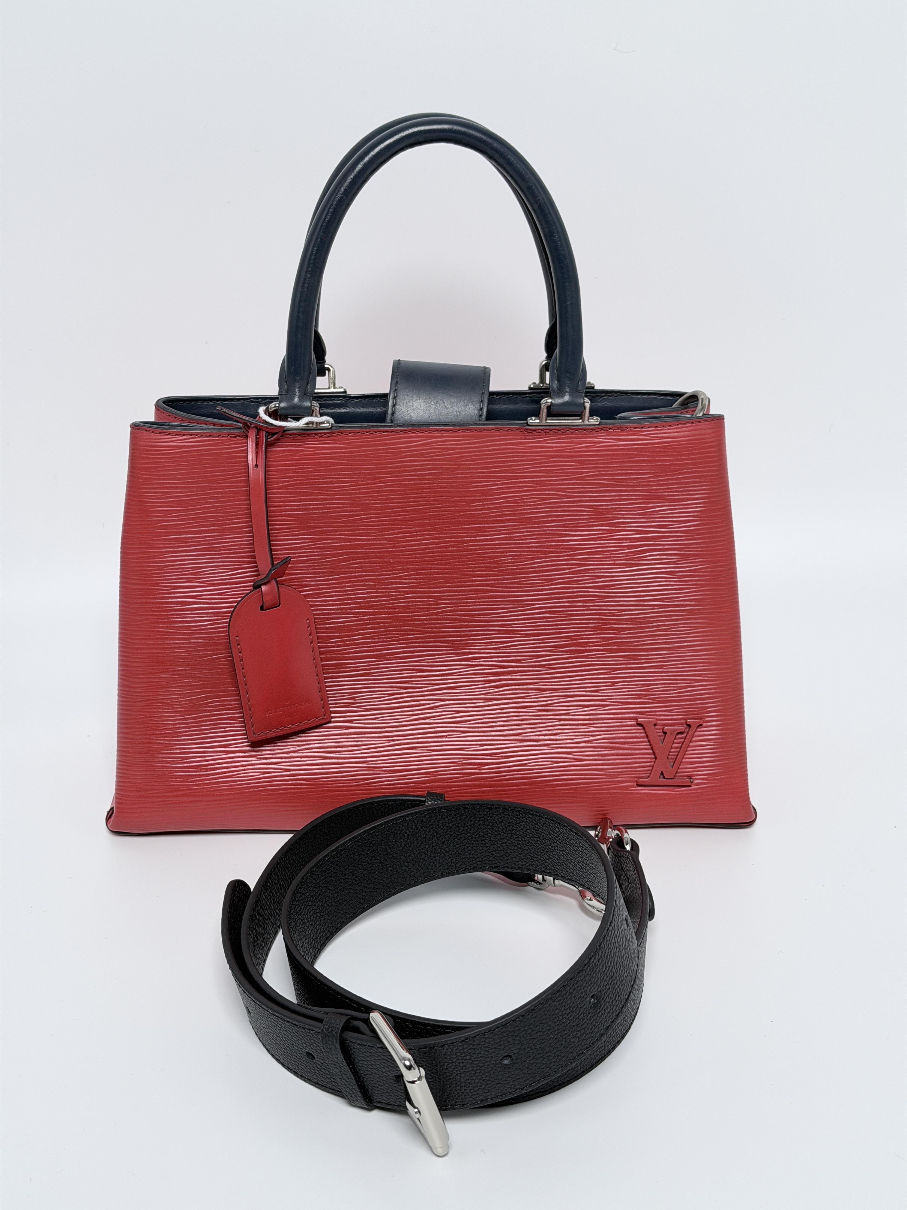 Pre-owned Louis Vuitton leather Crossbody Bags LV Kleber PM bag JX217LV