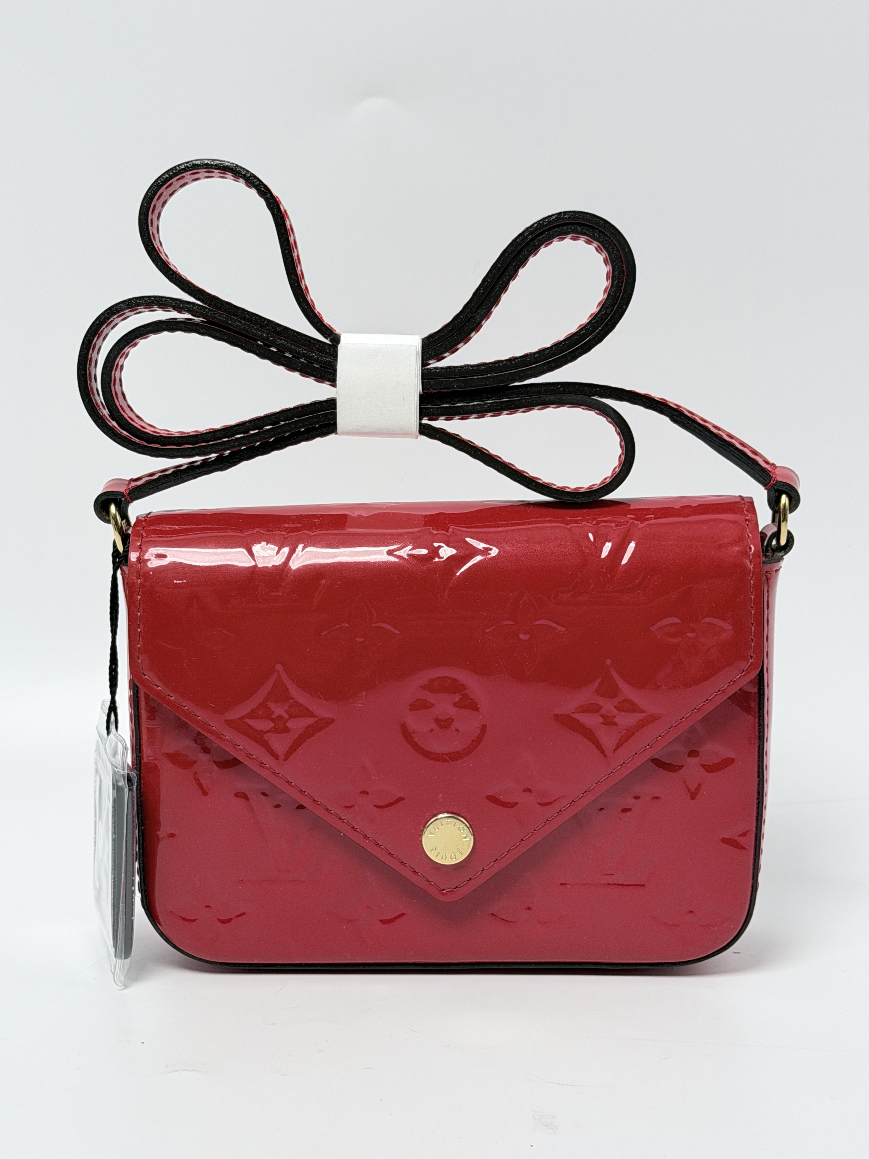 Sweet Monogram Pochette Vernis Red Bow Bag JD1610LV