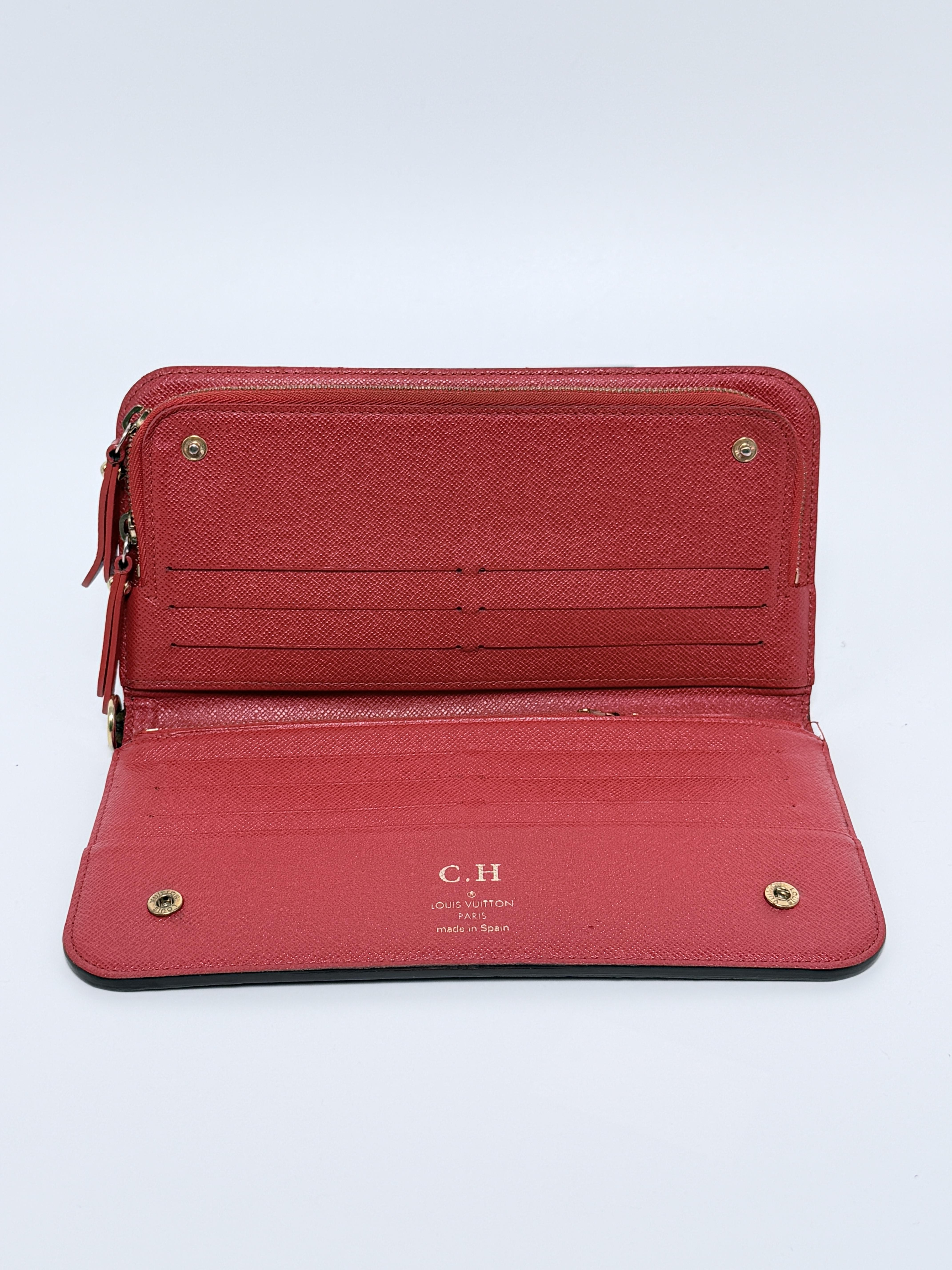 Pre-owned Louis Vuitton Monogram Coated Canvas Small Leather Goods Monogram Zippy Wallet (Red Interior) JC75LV