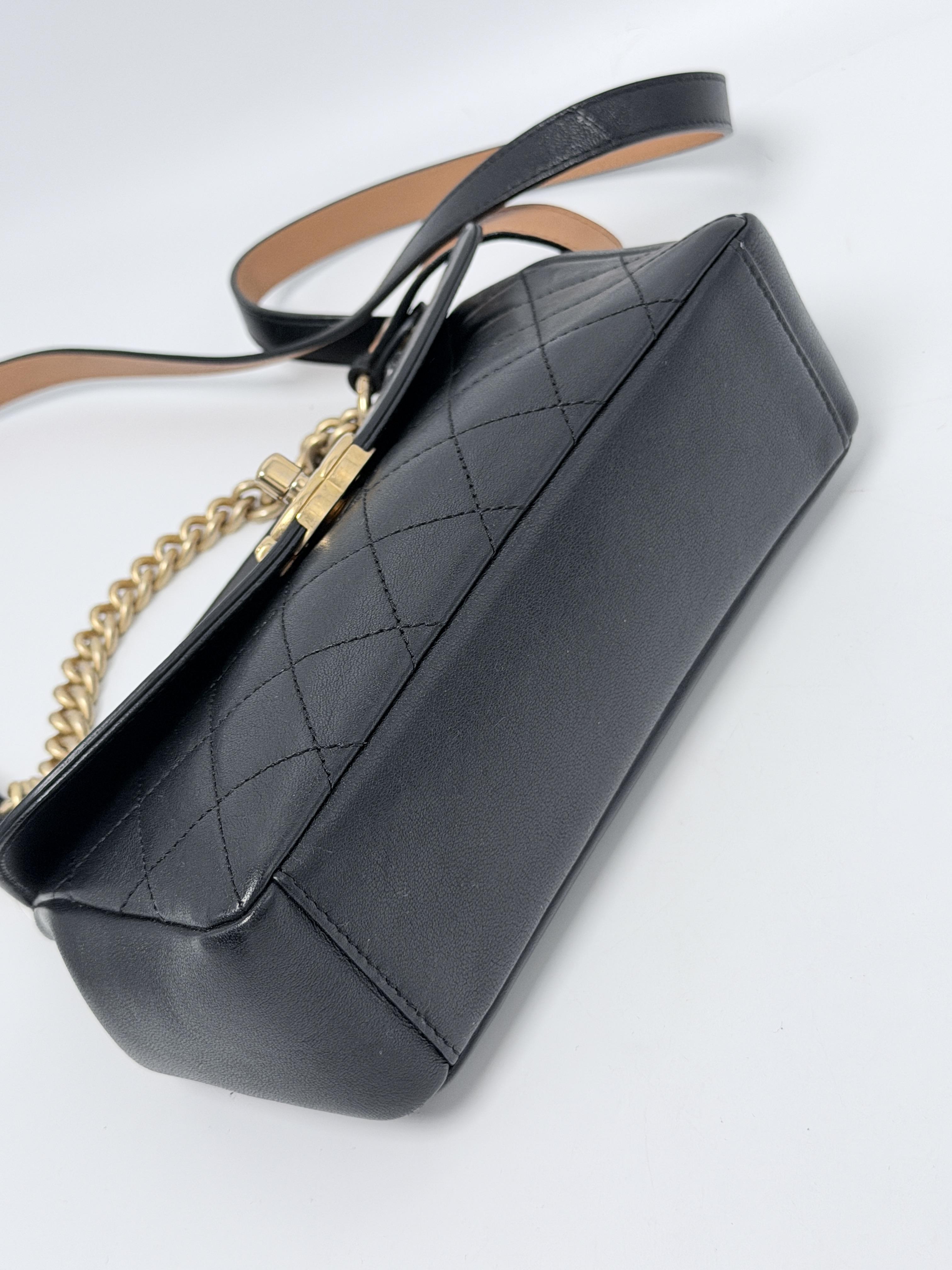Lambskin Casual Journey Chain Top Handle Black P051CC