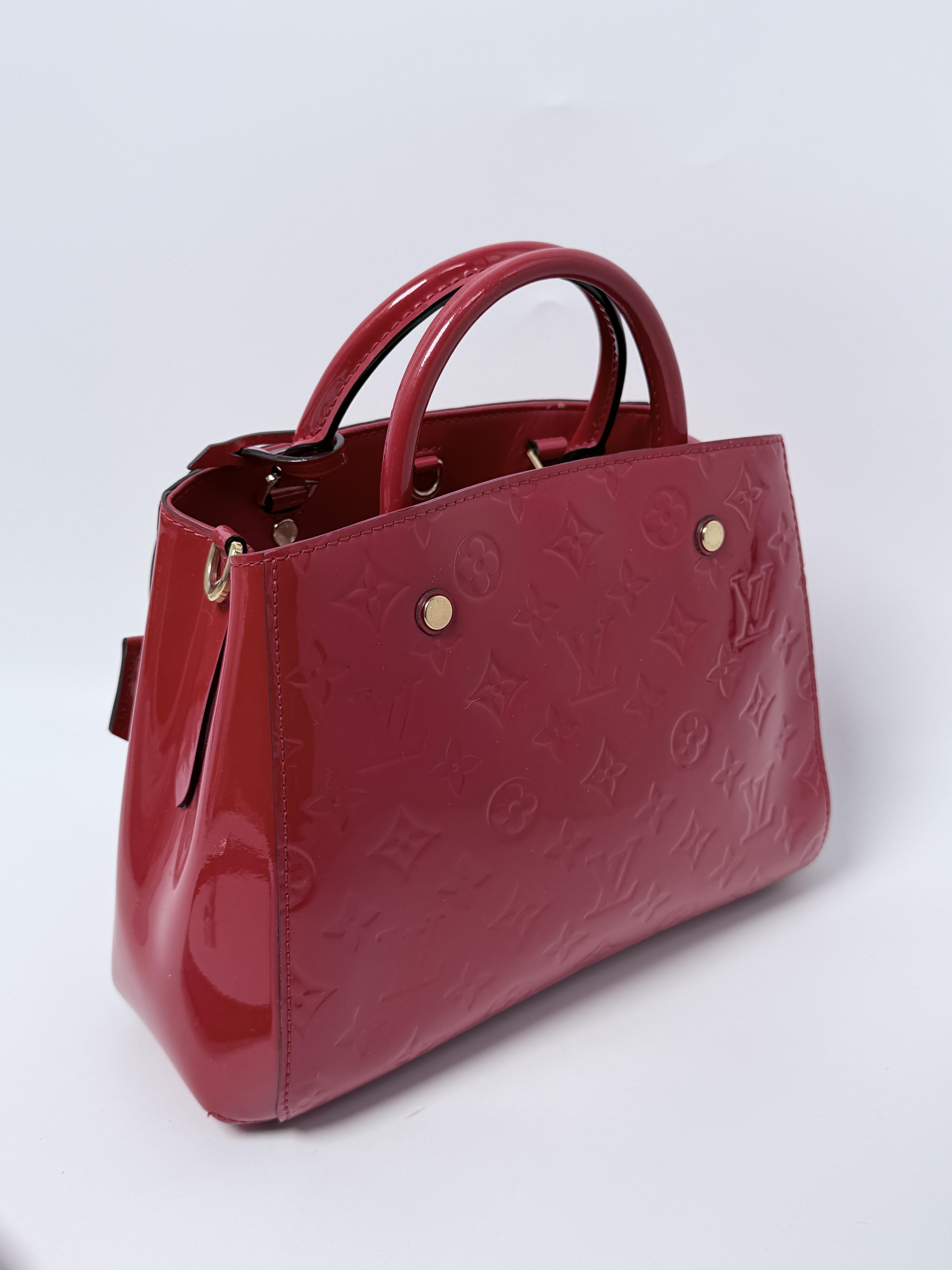 Pre-owned Louis Vuitton Monogram Vernis patent leather Crossbody Bags Vernis Montaigne BB Handbag Red JA645LV