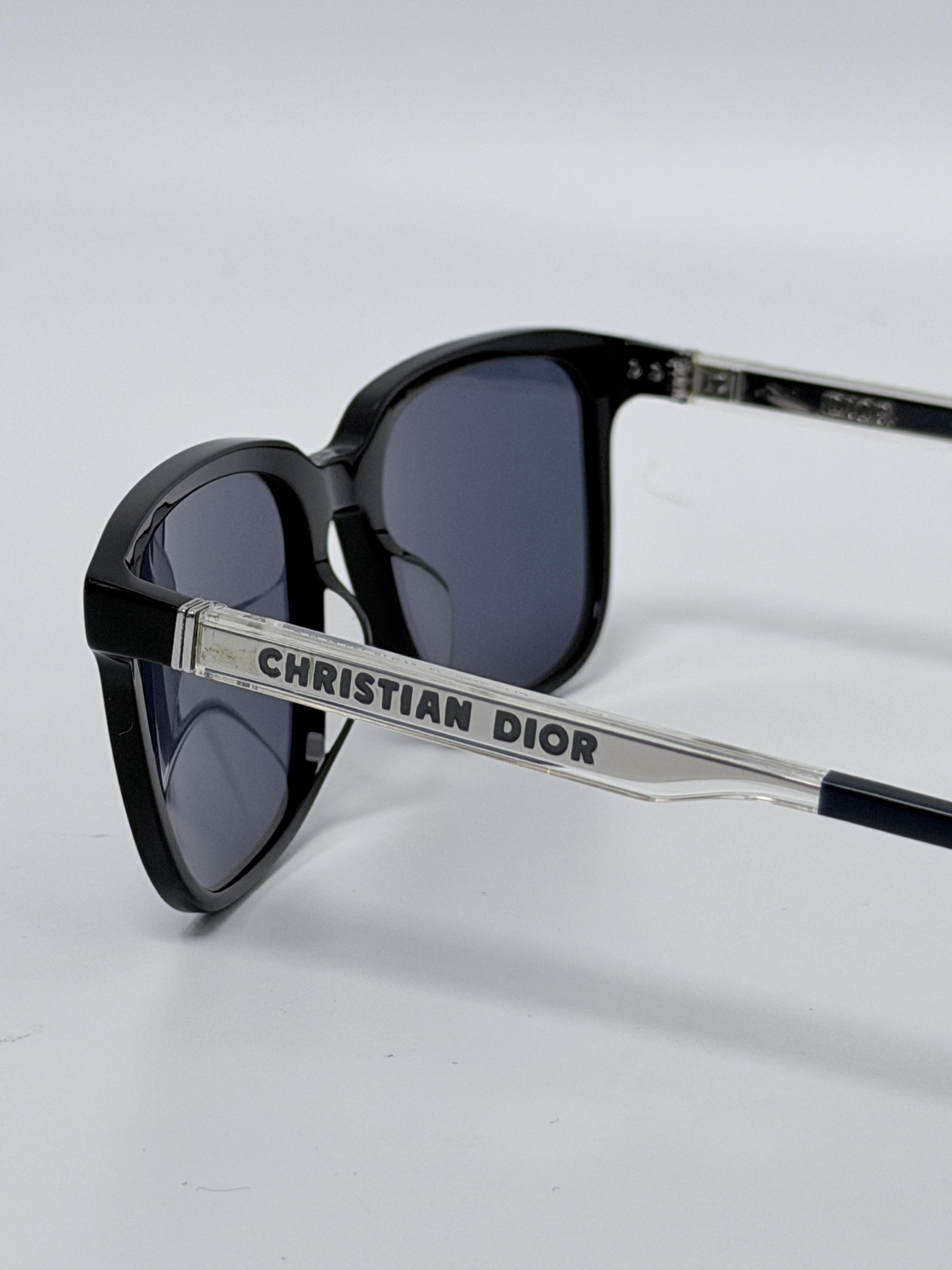Christian Dior DiorTag SU 10B0 Black Square Sunglasses DR001S