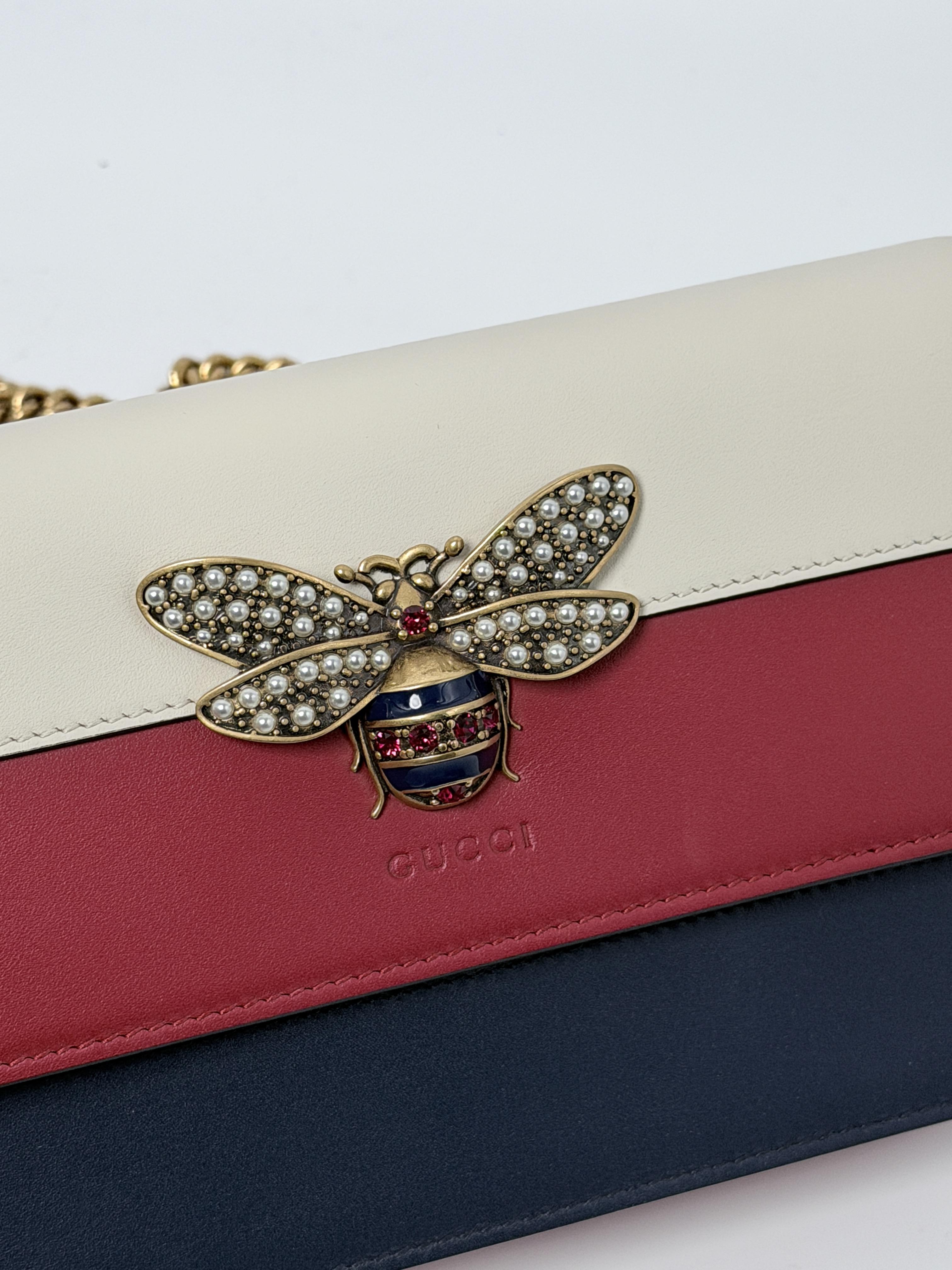Pre-owned GUCCI Leather Crossbody Bags Queen Margaret Bee Wallet on Chain Crossbody Bag Shoulder Handbag JD227GG
