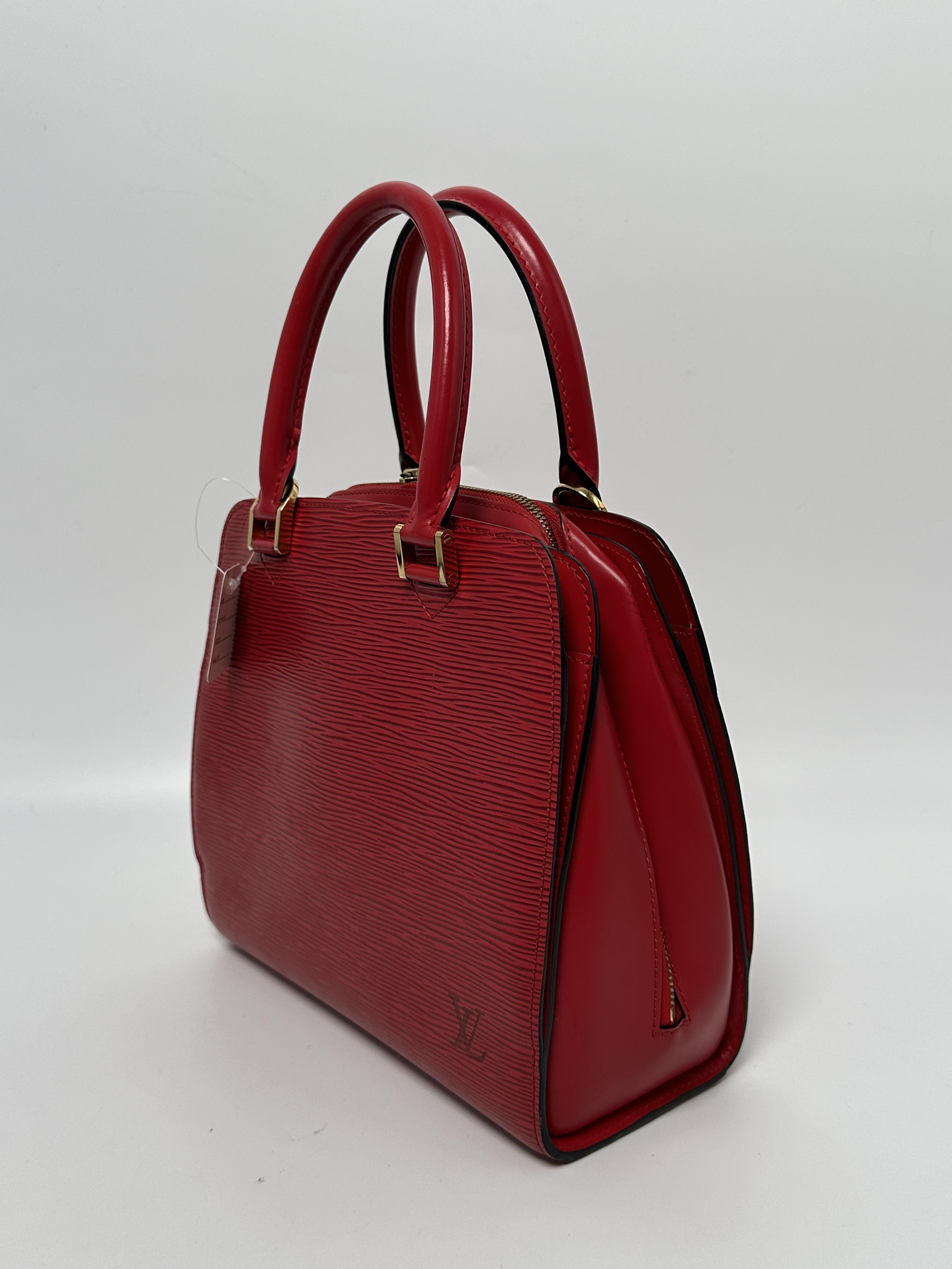 Pont Neuf Top Handle Handbag Red BIN015LV