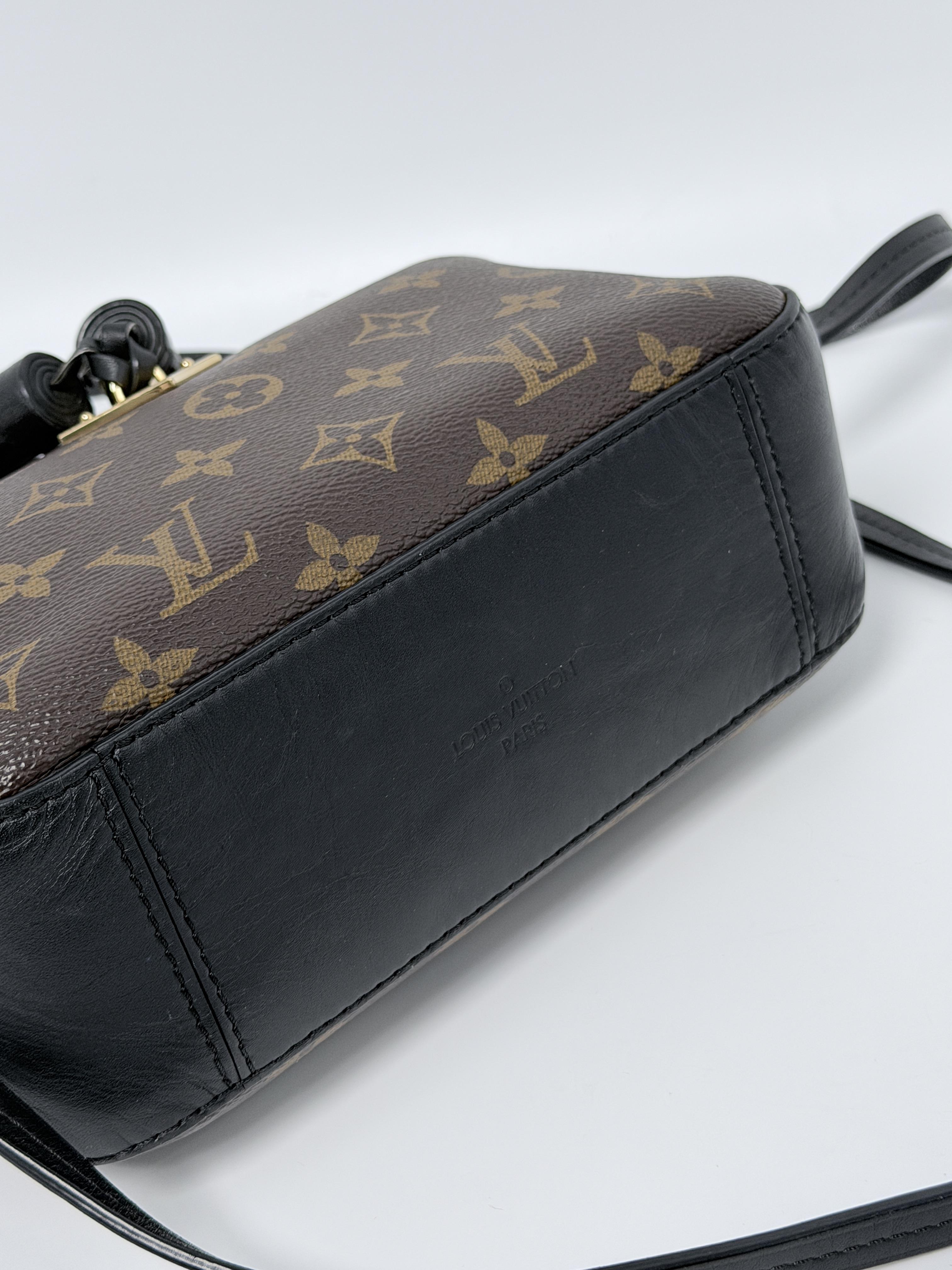 Pre-owned Louis Vuitton Canvas Crossbody Bags Monogram Saintonge Black Crossbody Bag Handle Handbag SH485LV