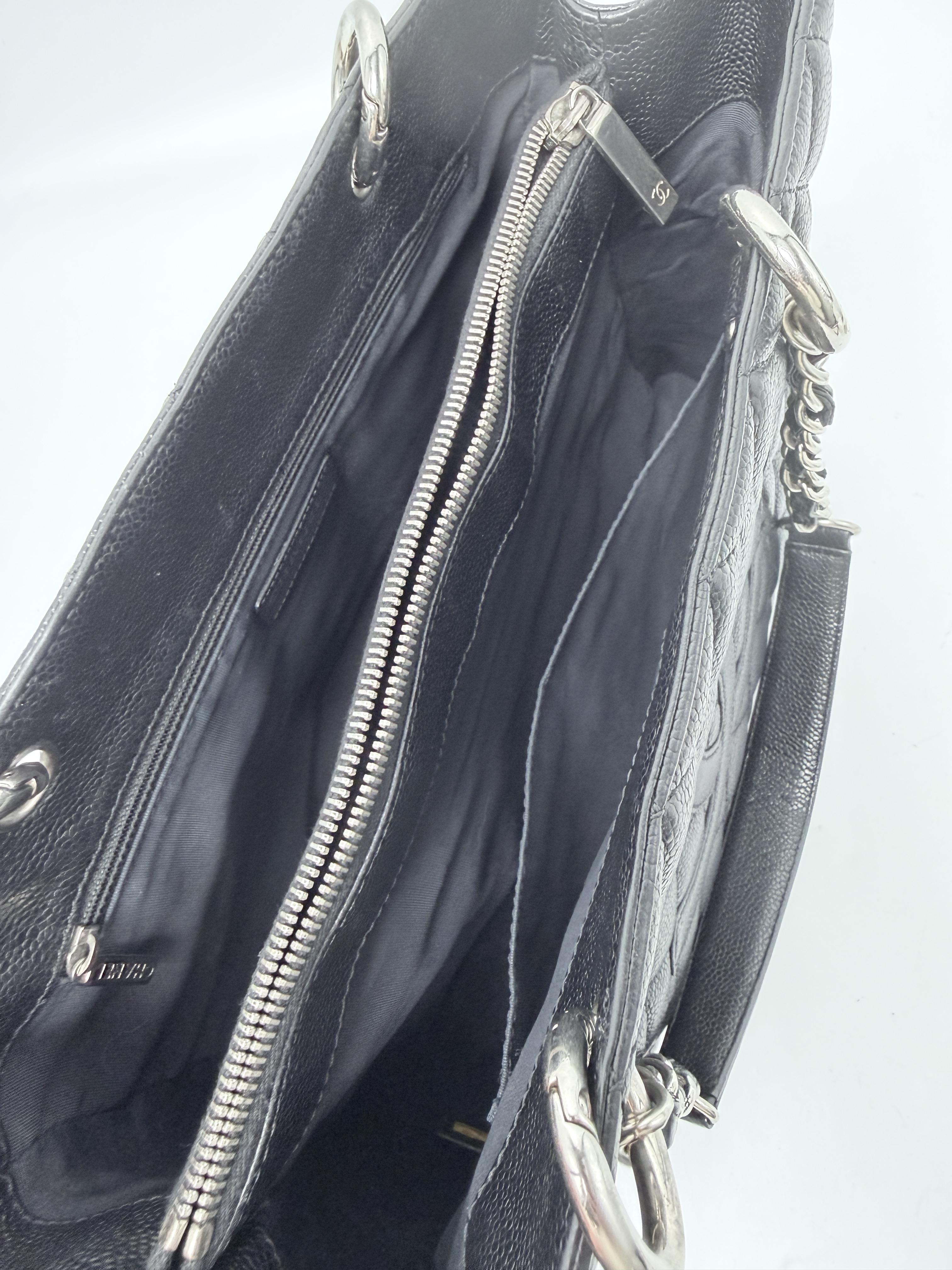 Grand Shopping Tote GST Black Caviar Quilted Silver Chain Bag XU031CC