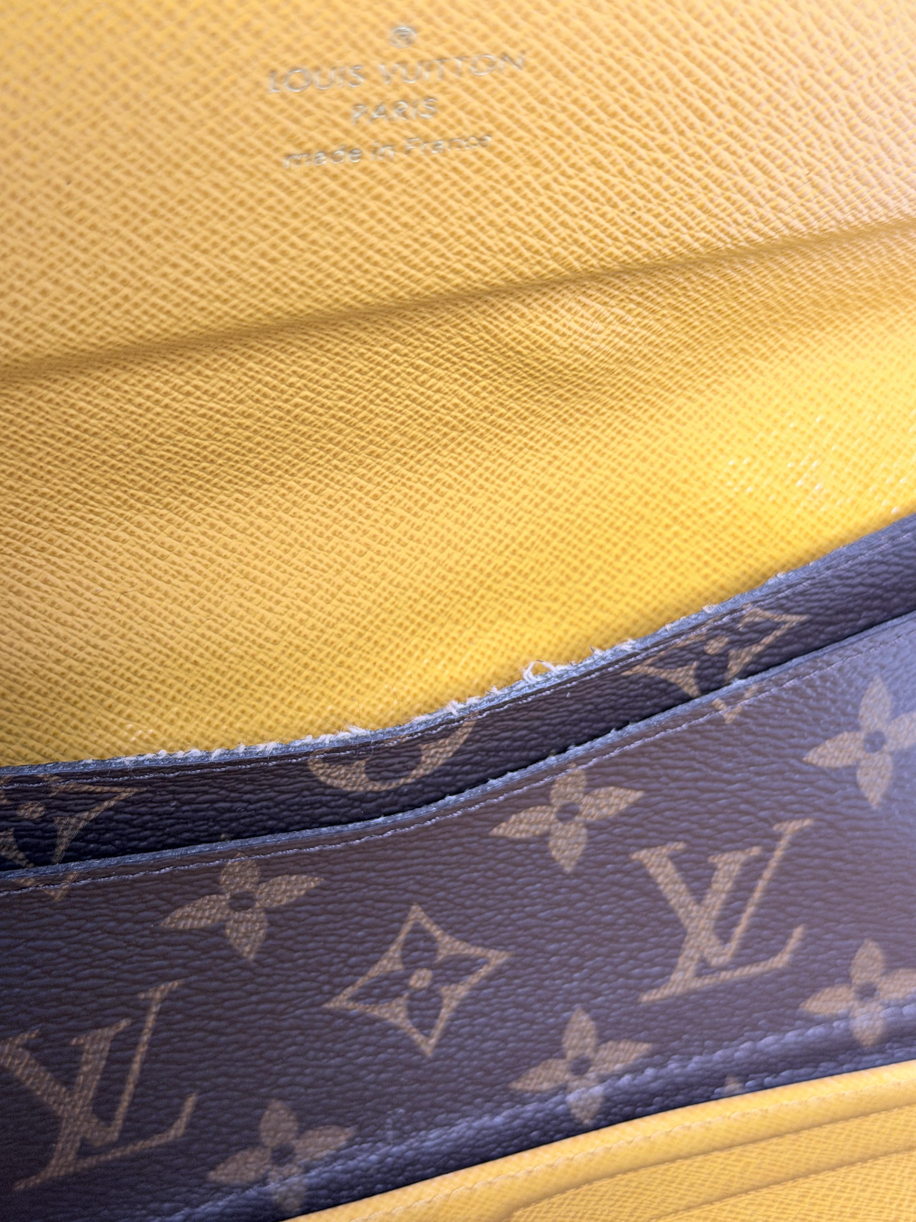authentic Monogram Envelope CCMPLV41