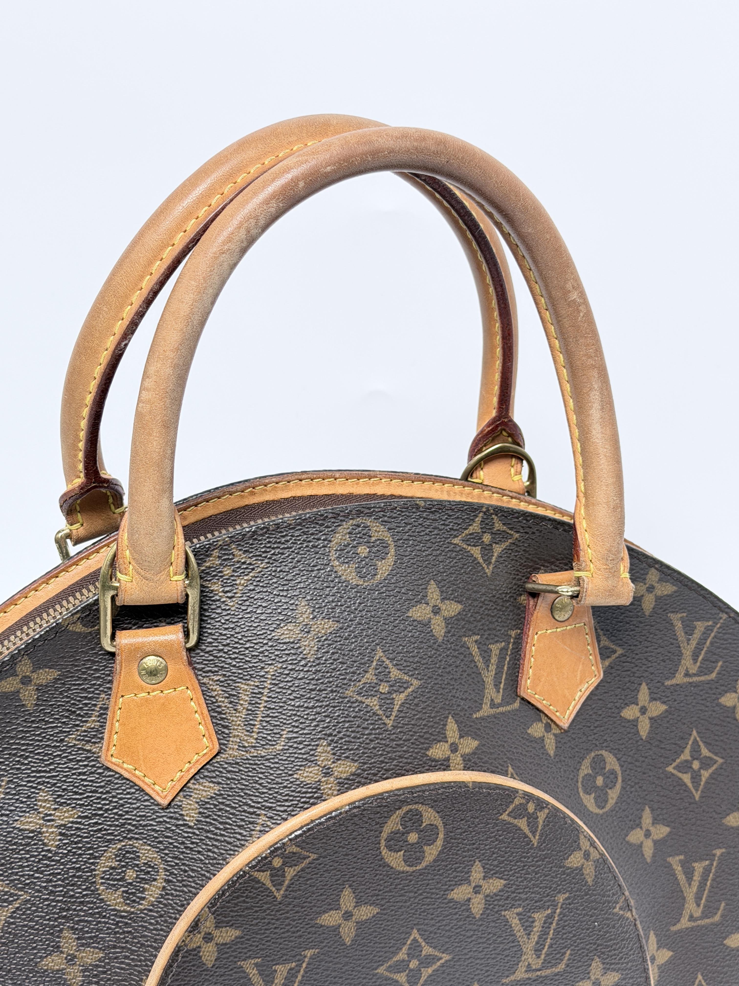 Monogram Ellipse MM JA298LV