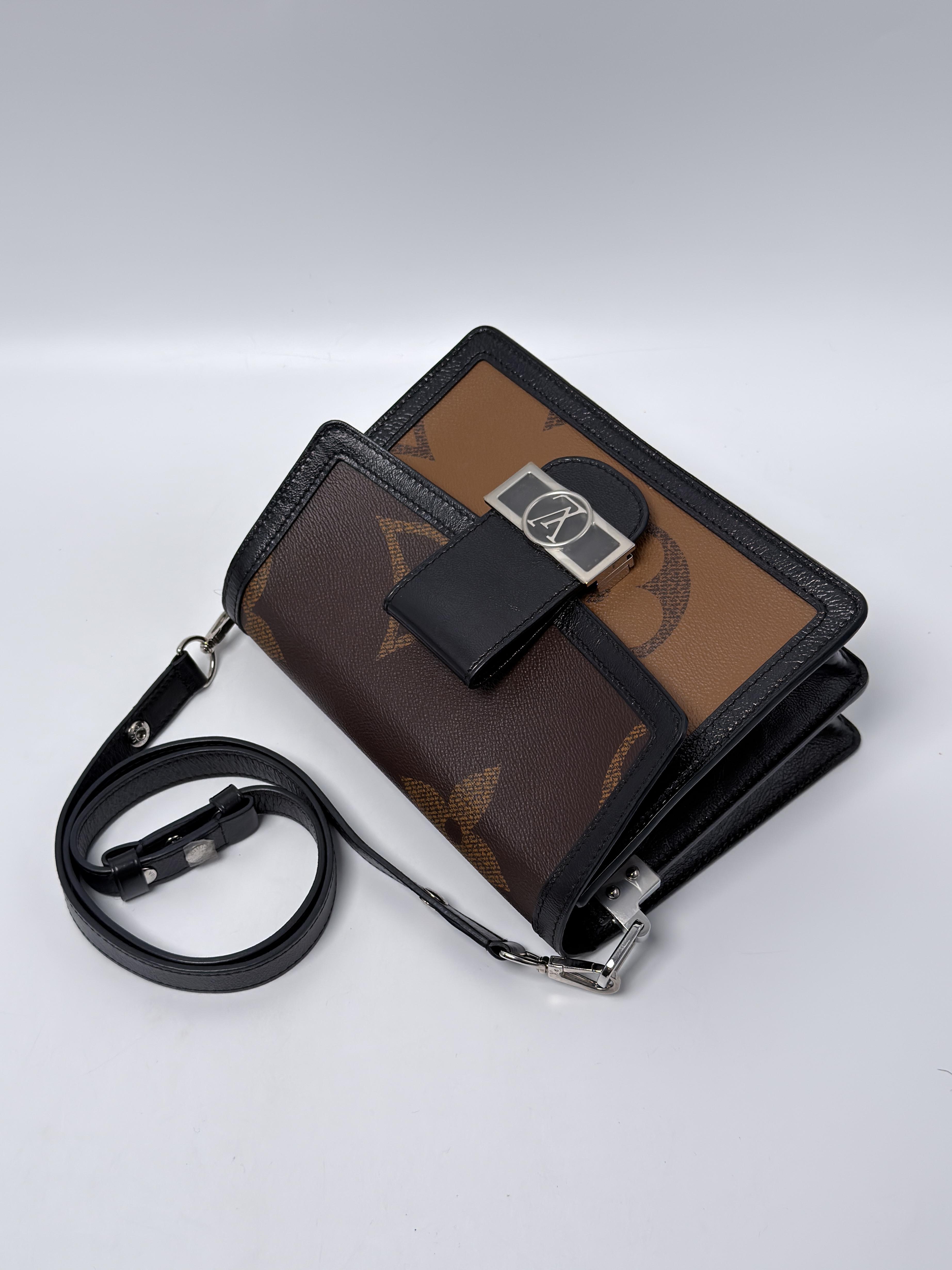 Dauphine MM Monogram Canvas Crossbody Bag Shoulder Purse ZS101LV